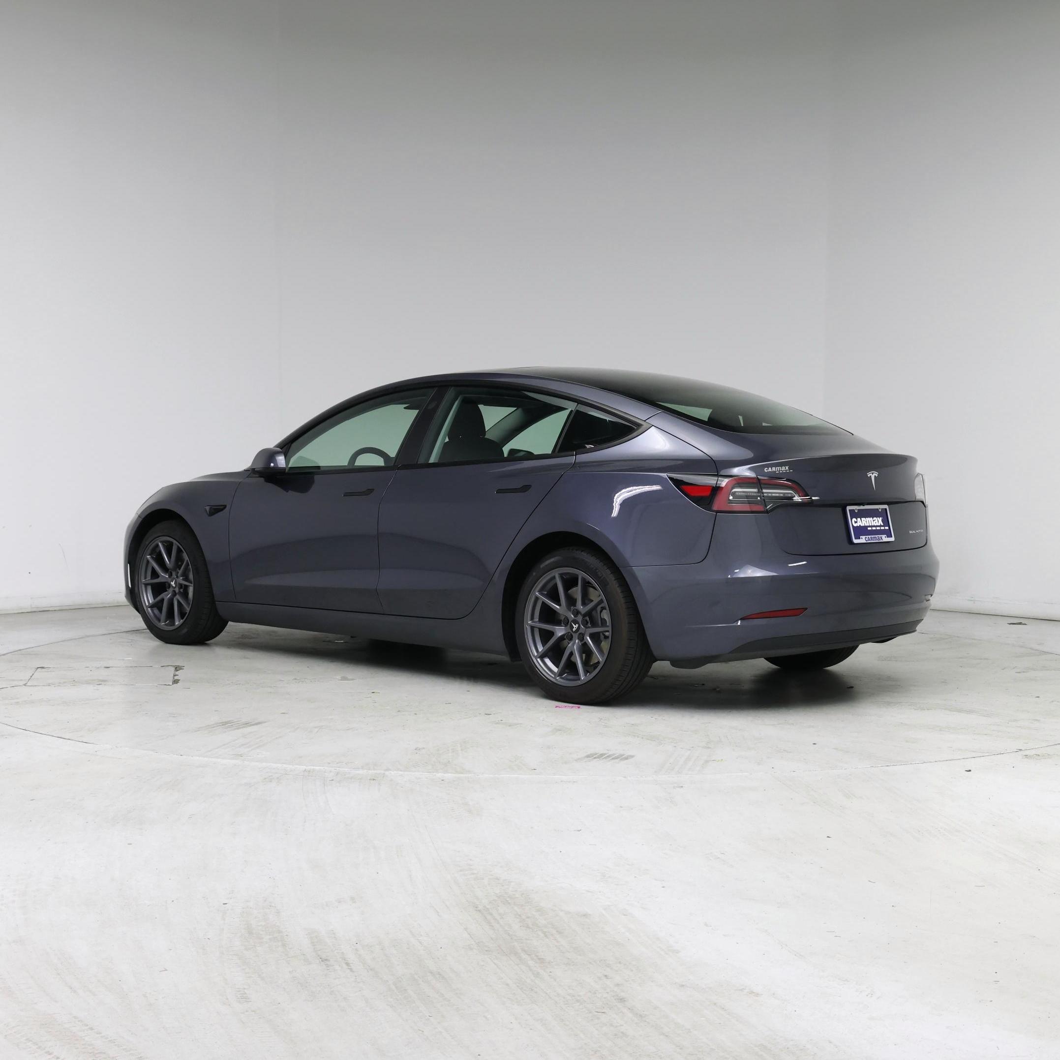Thumbnail: 2022 Tesla Model 3 - 2