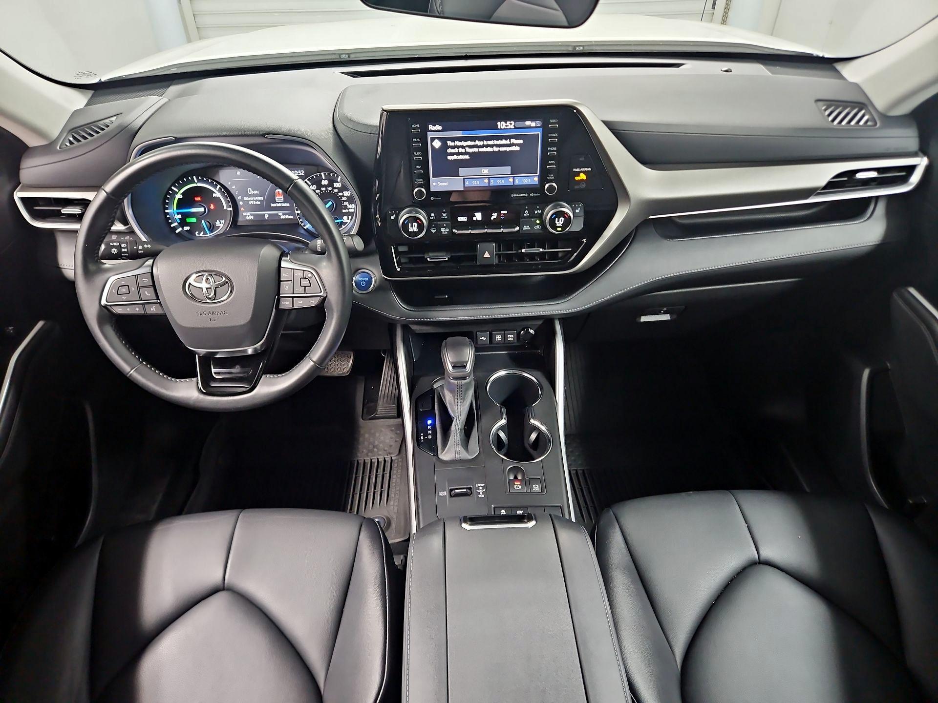 Thumbnail: 2021 Toyota Highlander - 9