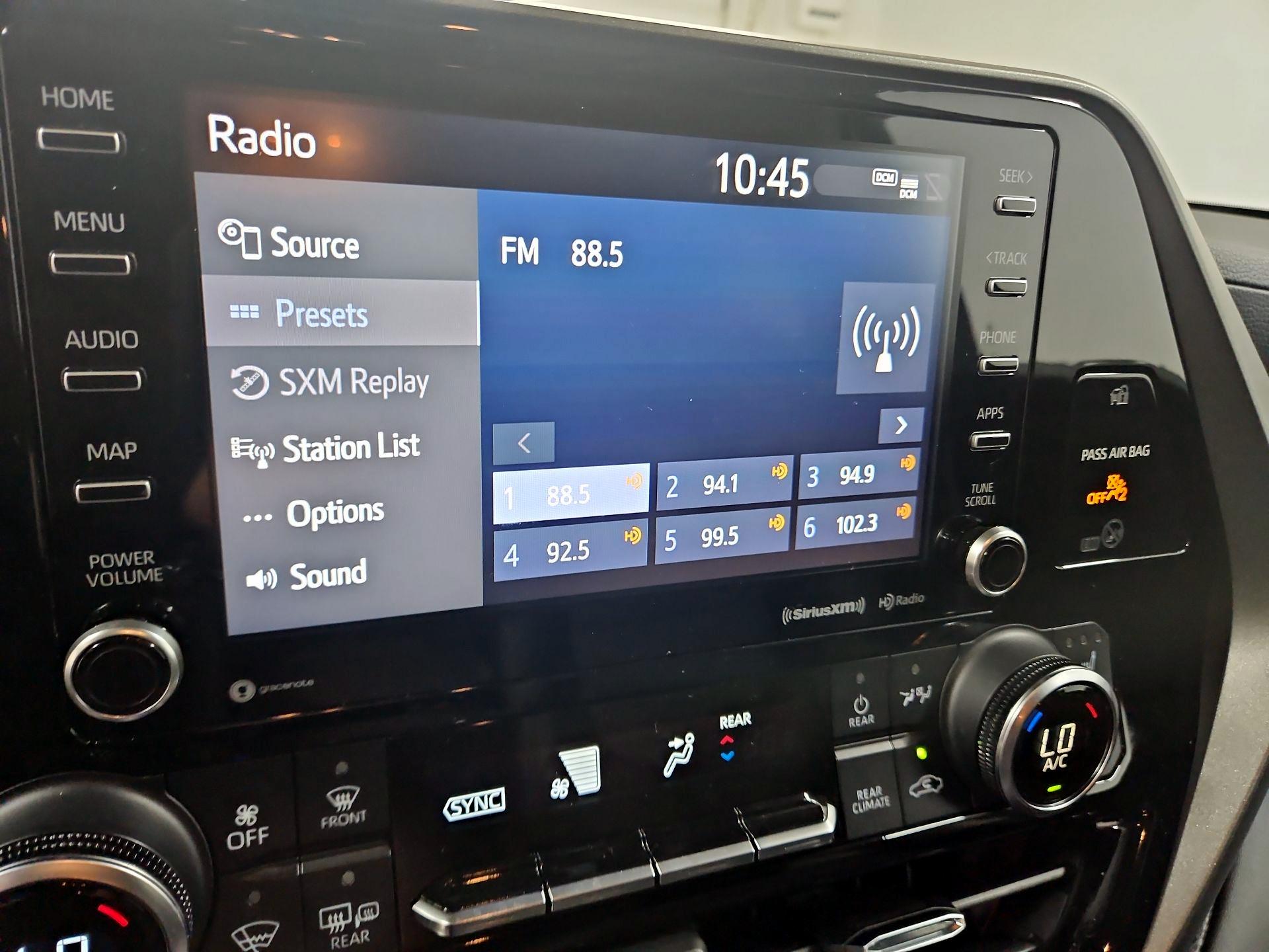 Thumbnail: 2021 Toyota Highlander - 15