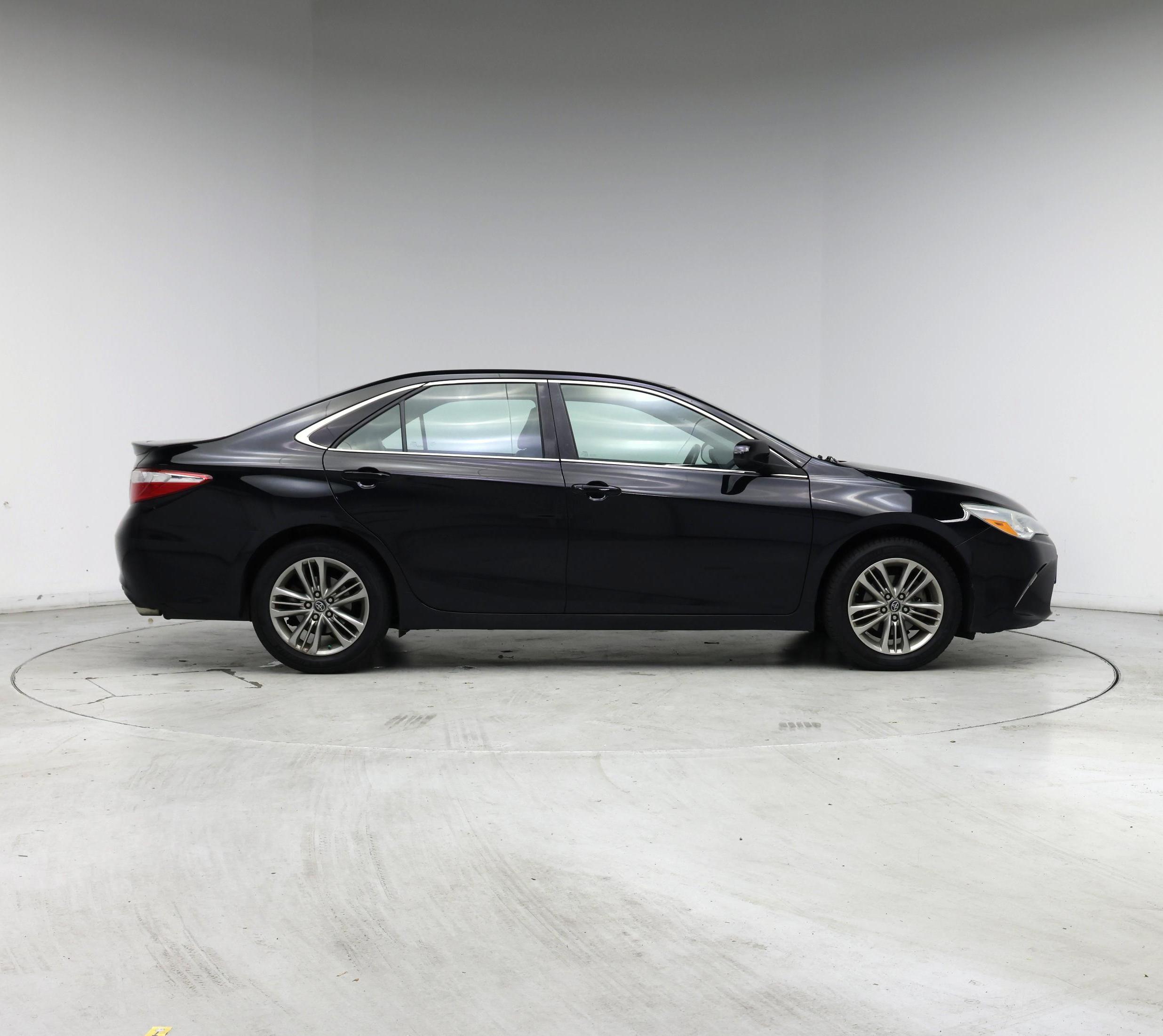 Thumbnail: 2016 Toyota Camry - 7