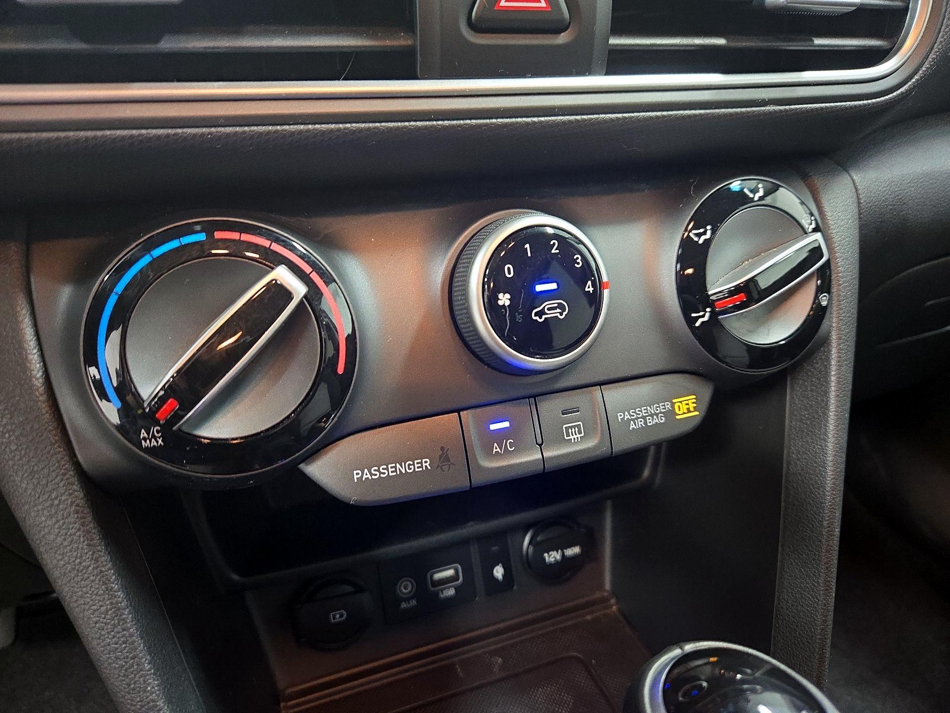 Thumbnail: 2020 Hyundai Kona - 16