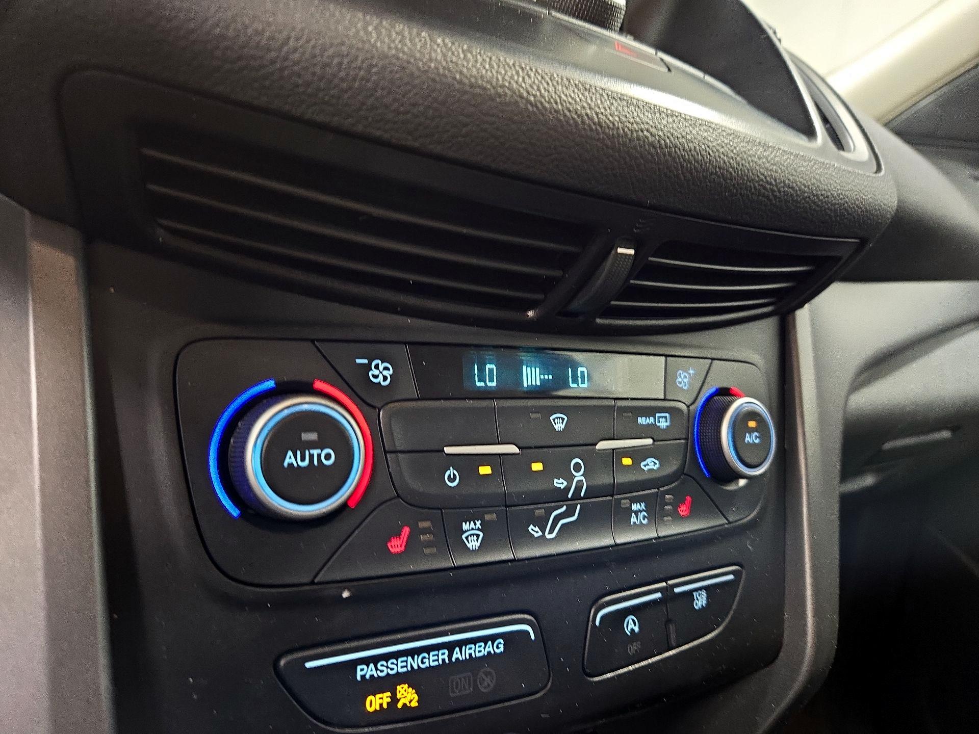 Thumbnail: 2019 Ford Escape - 16