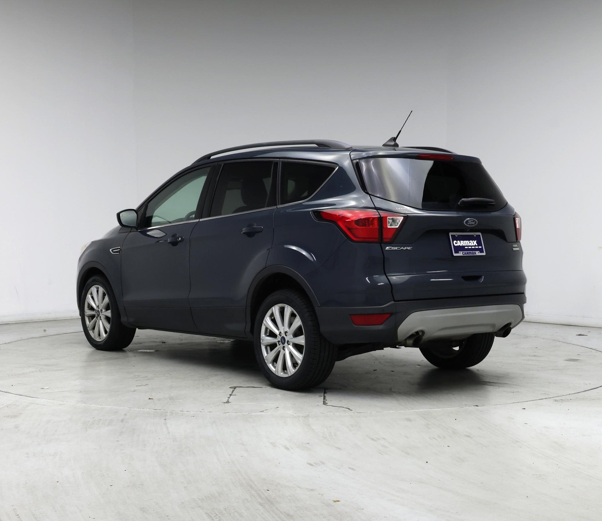 Thumbnail: 2019 Ford Escape - 2