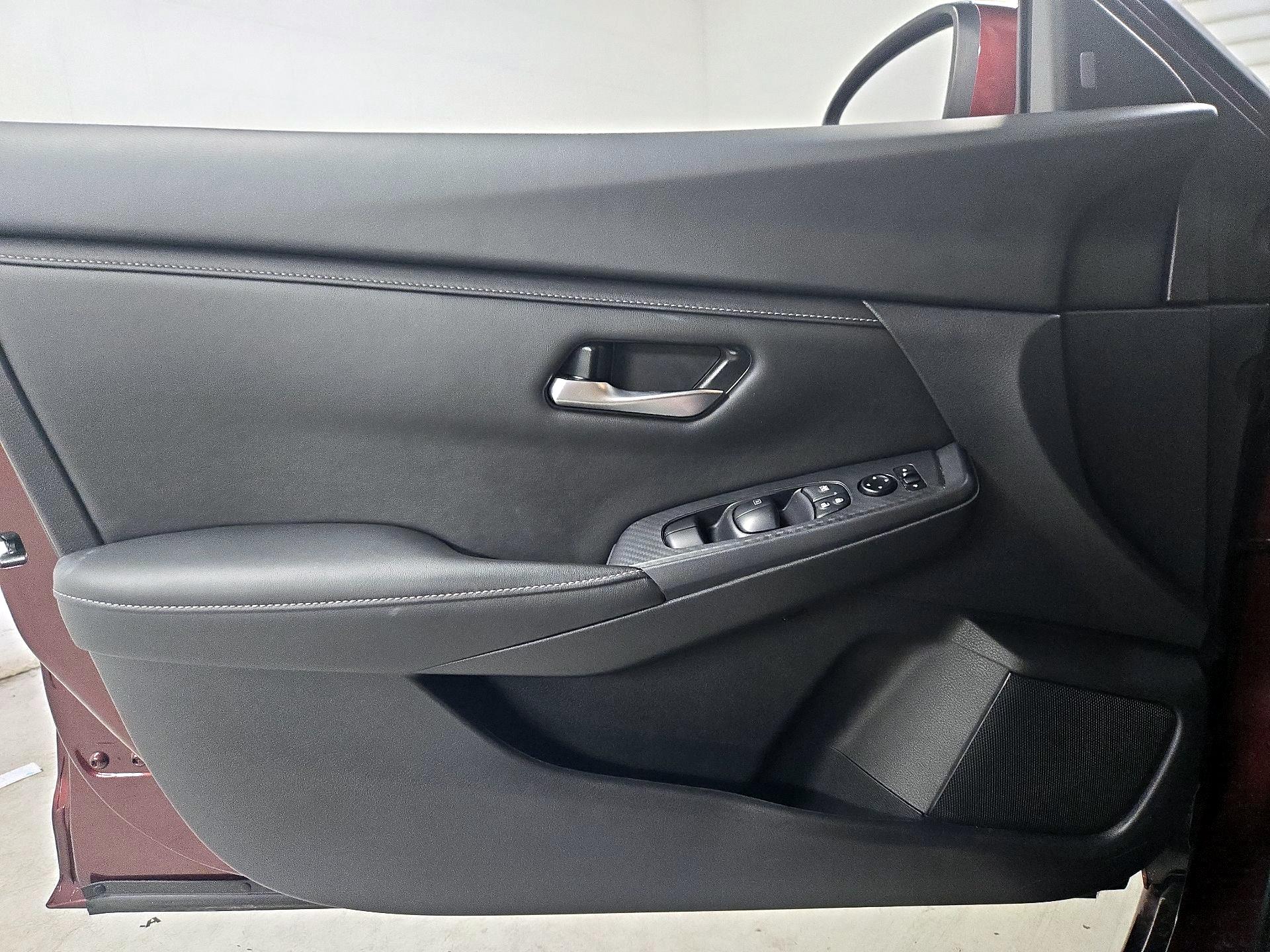 Thumbnail: 2024 Nissan Sentra - 12