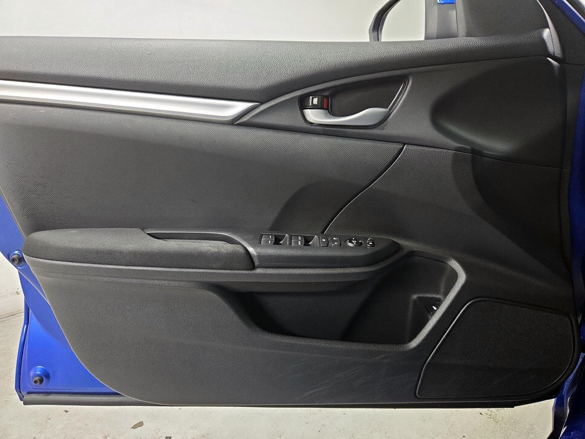 Thumbnail: 2020 Honda Civic - 12
