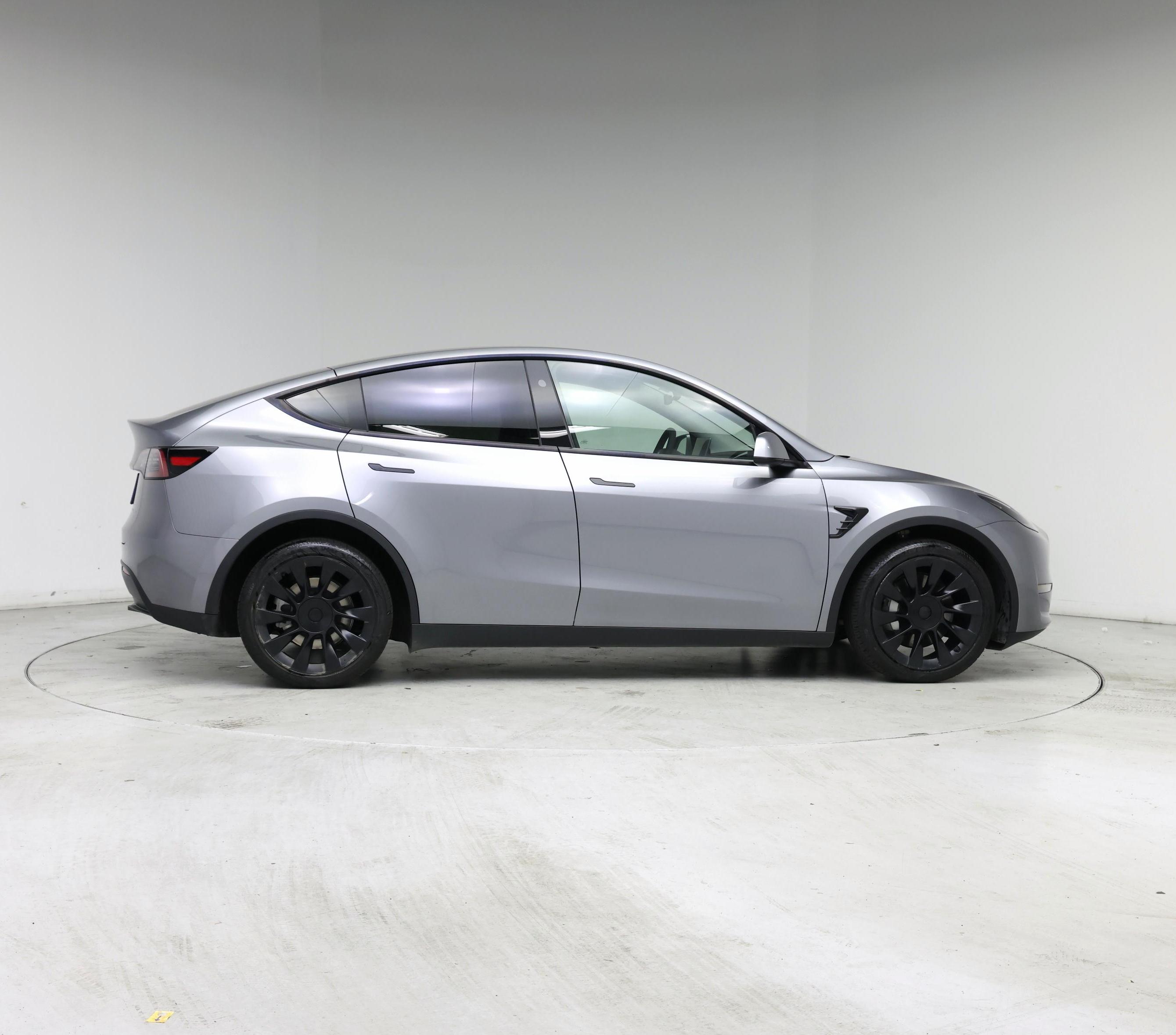 Thumbnail: 2025 Tesla Model Y - 7