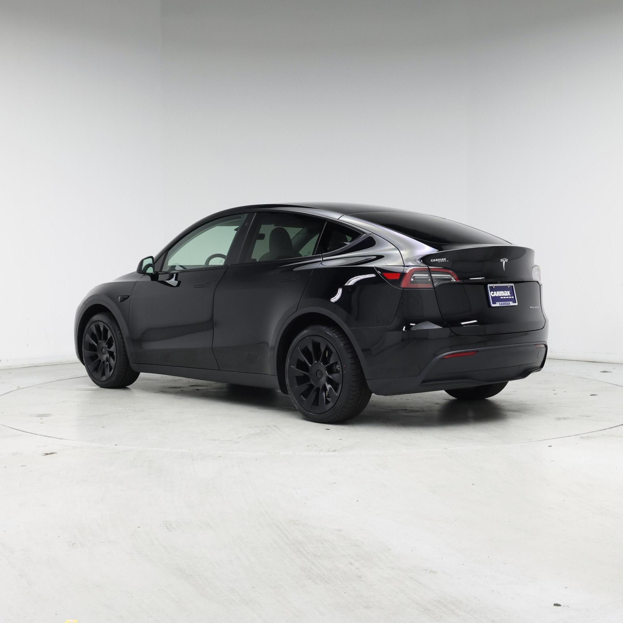 Thumbnail: 2023 Tesla Model Y - 2