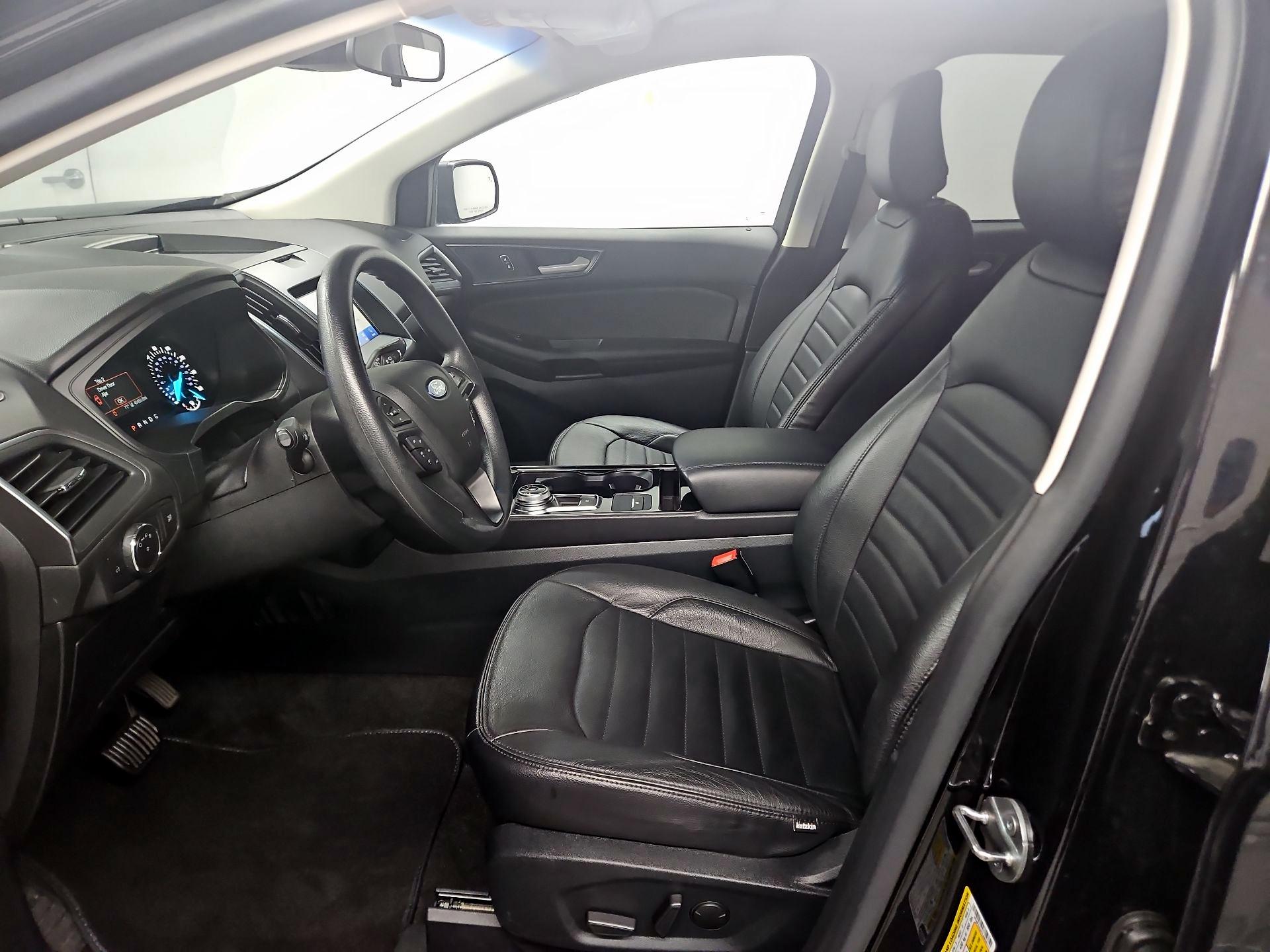 Thumbnail: 2020 Ford Edge - 11