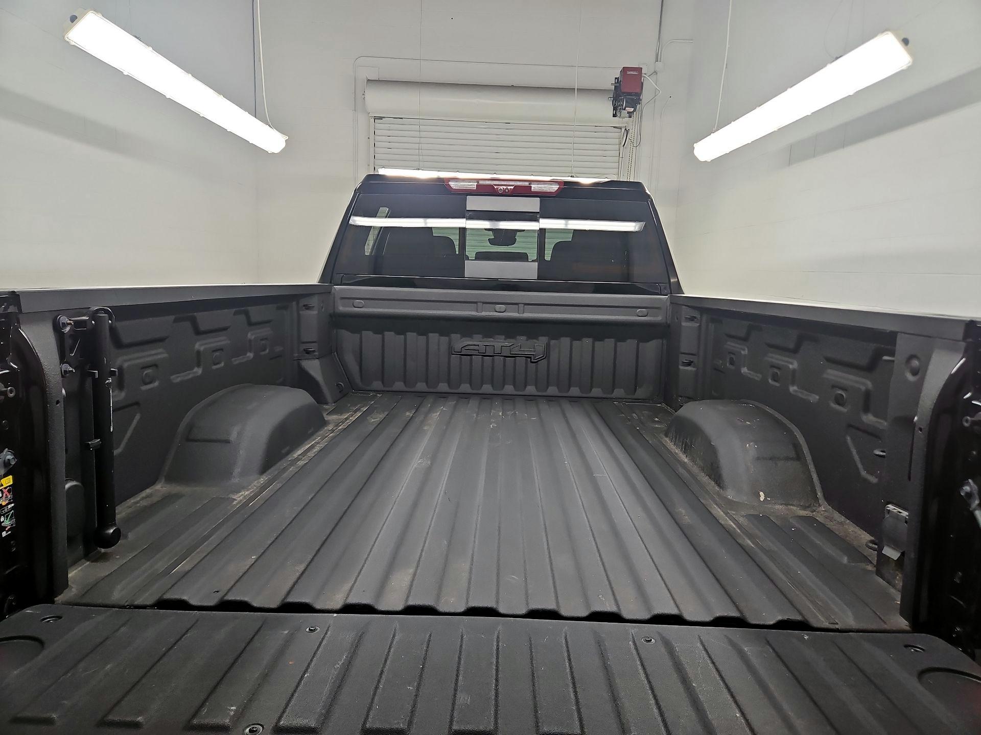 Thumbnail: 2024 GMC Sierra 3500 - 20