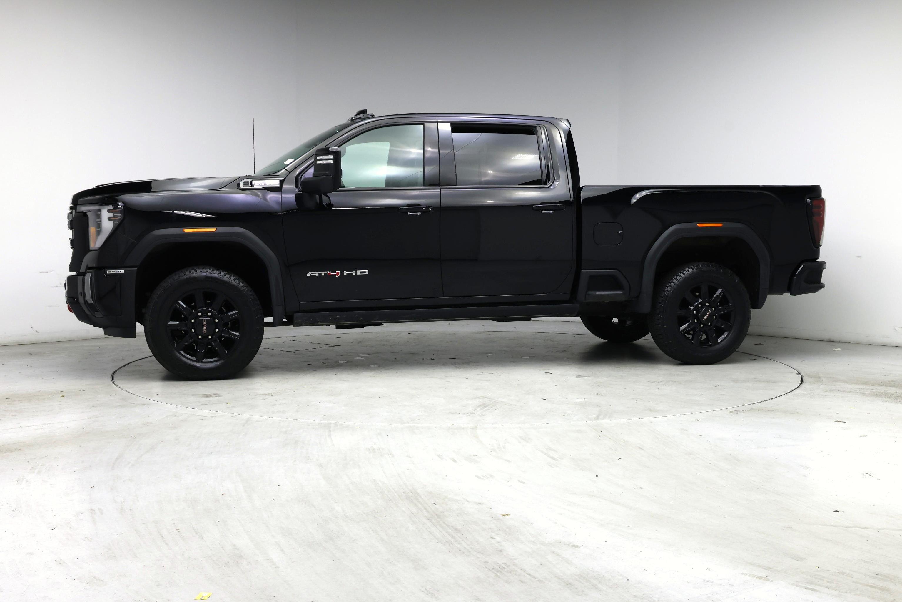 Thumbnail: 2024 GMC Sierra 3500 - 3