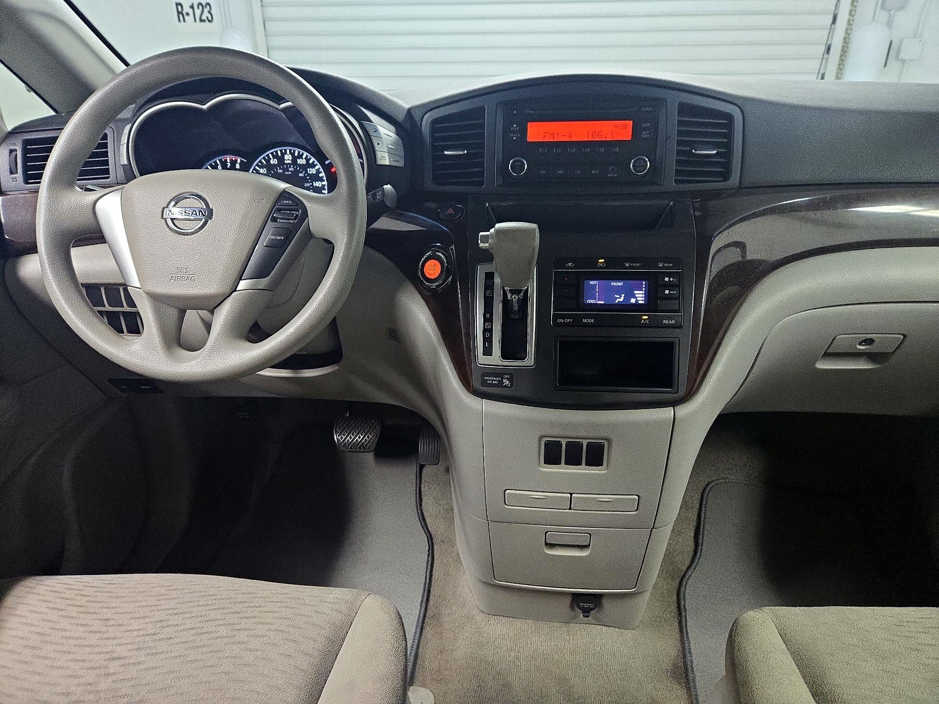 Thumbnail: 2015 Nissan Quest - 9
