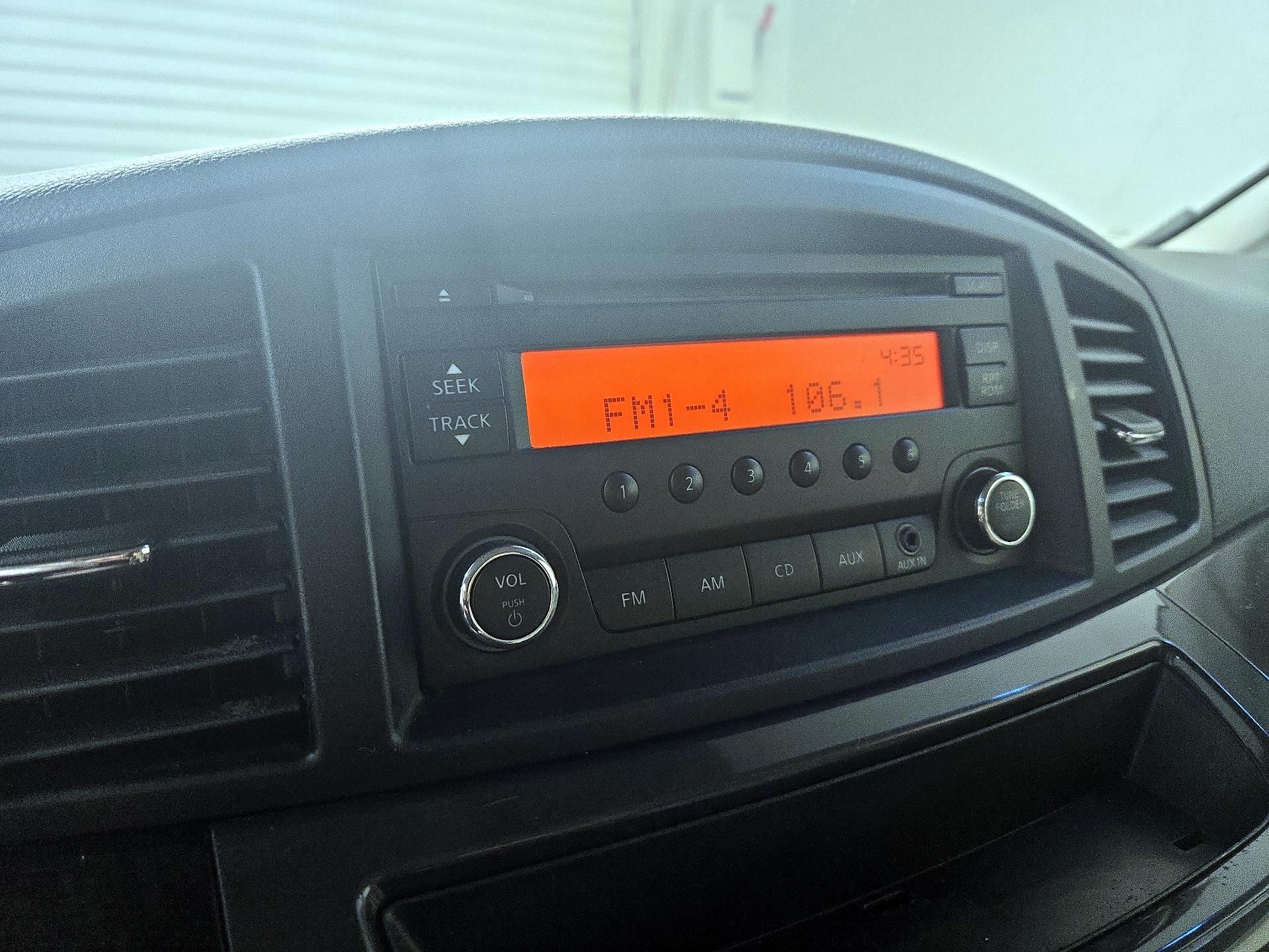 Thumbnail: 2015 Nissan Quest - 14
