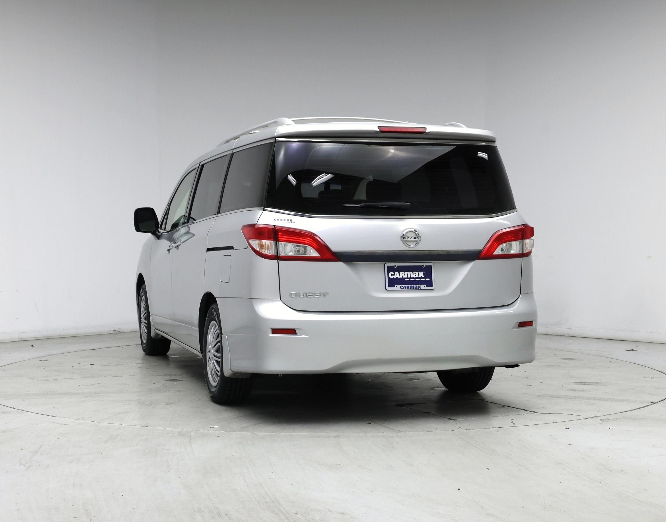 Thumbnail: 2015 Nissan Quest - 6
