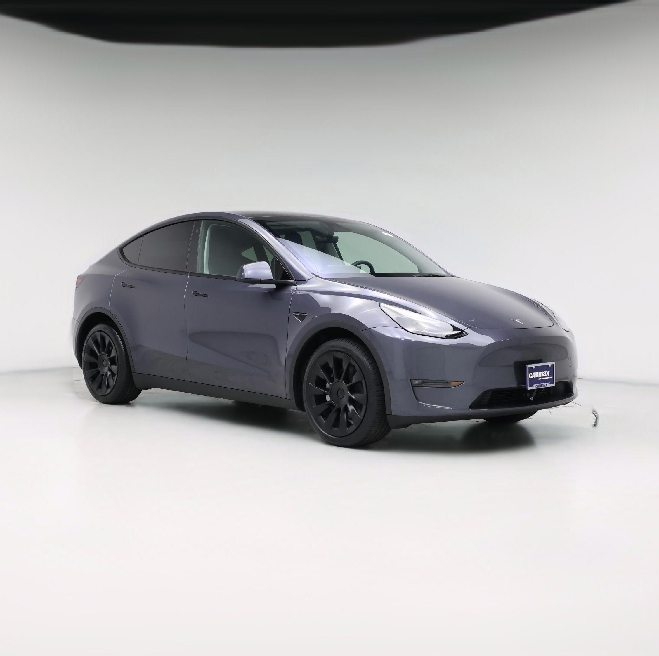 Thumbnail: 2023 Tesla Model Y - 1