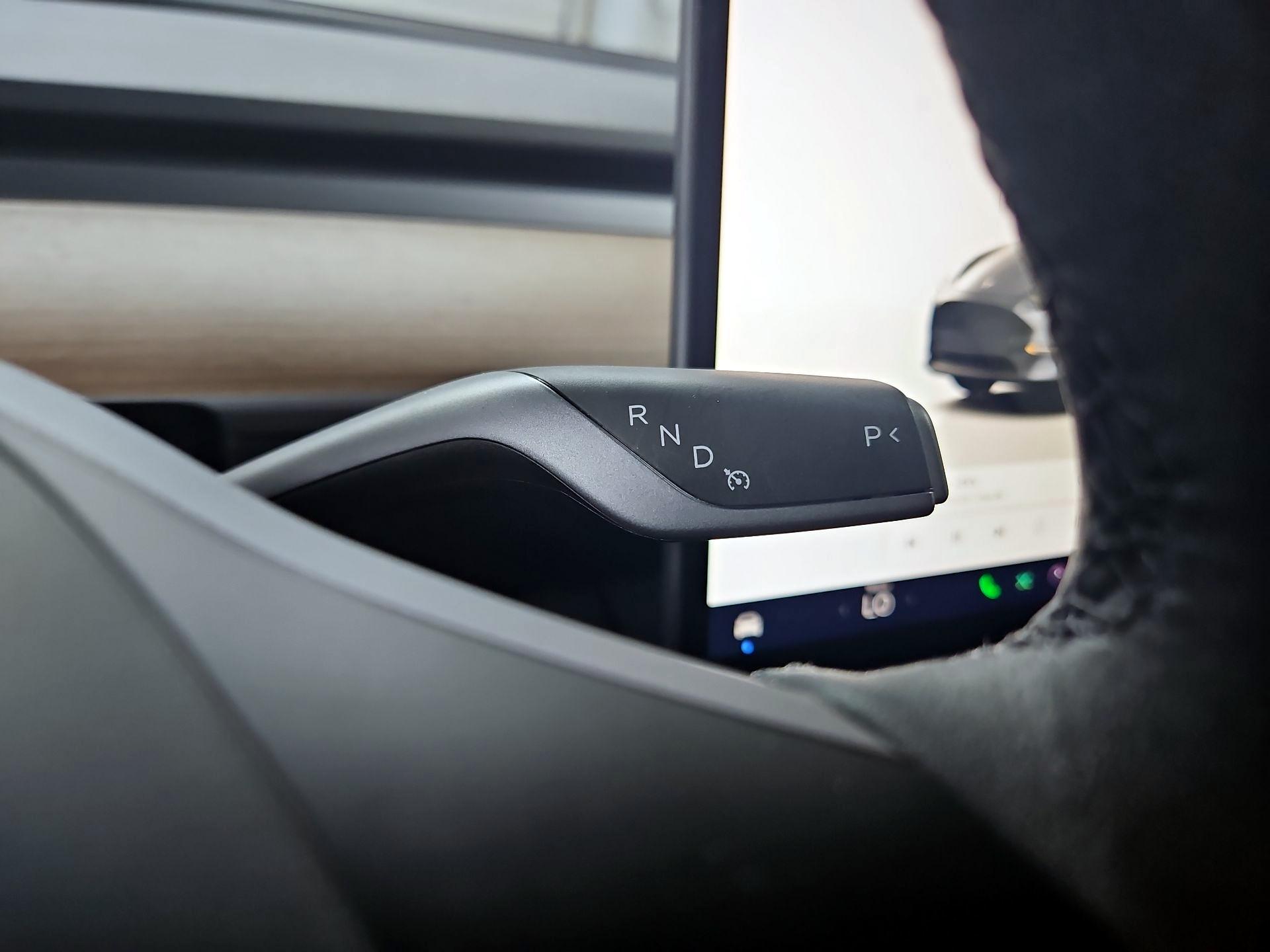 Thumbnail: 2023 Tesla Model Y - 17