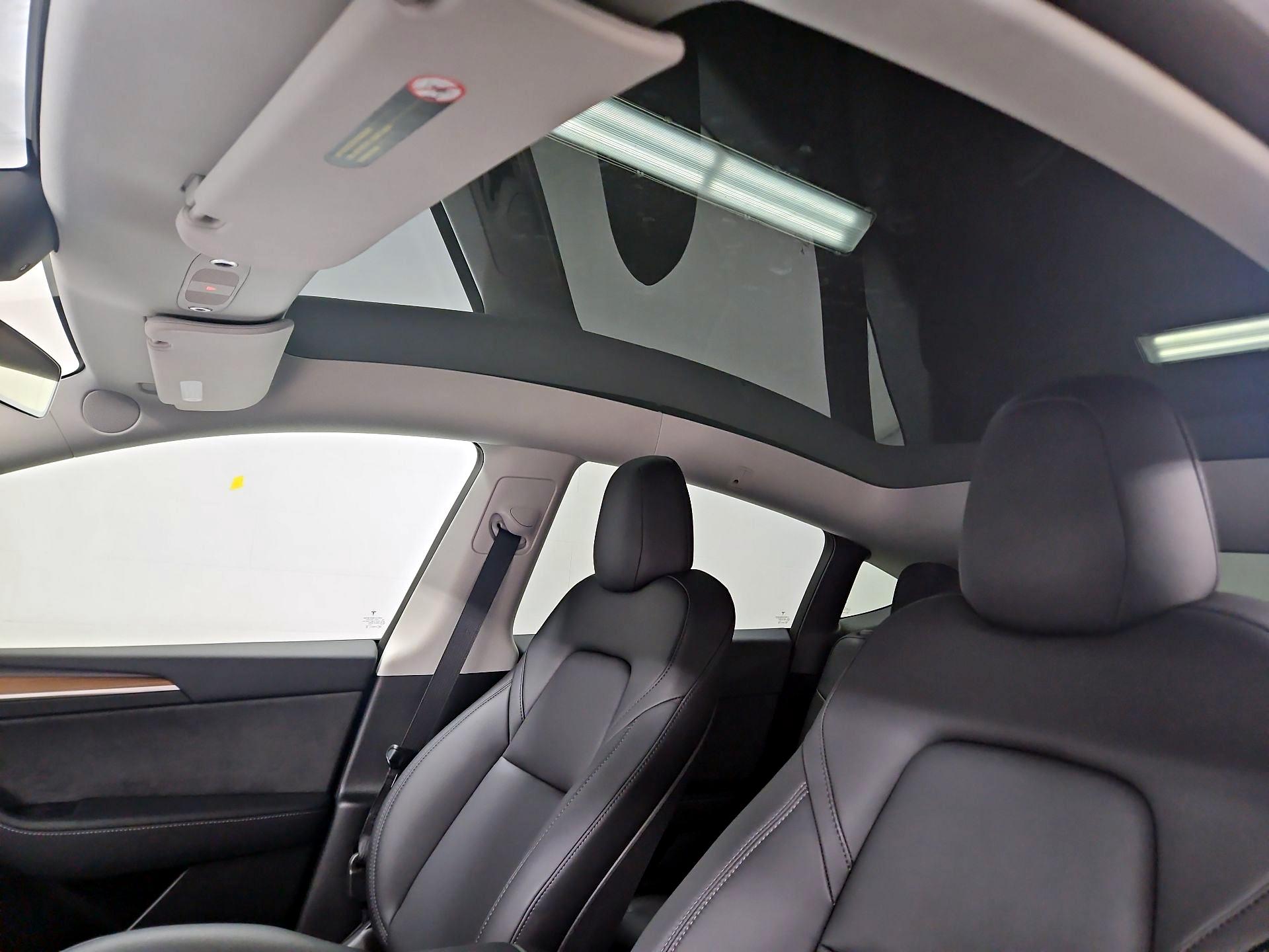 Thumbnail: 2023 Tesla Model Y - 19