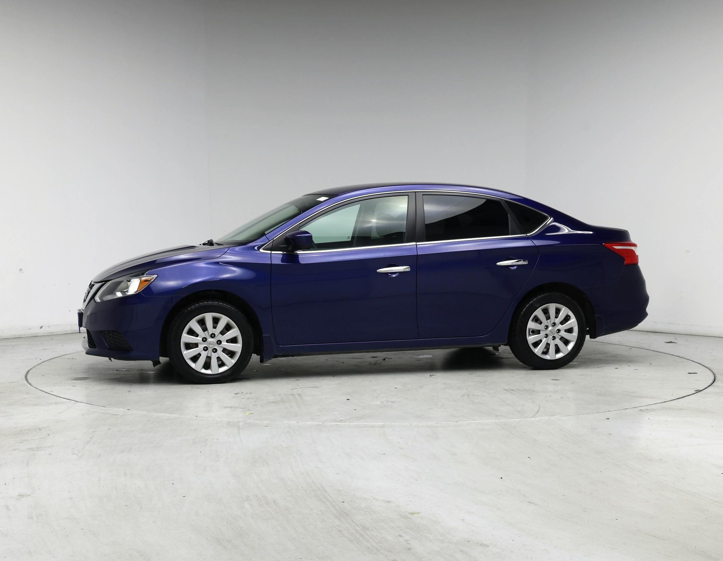Thumbnail: 2017 Nissan Sentra - 3