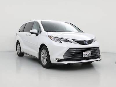 2022 Toyota Sienna Limited -
                Irvine, CA