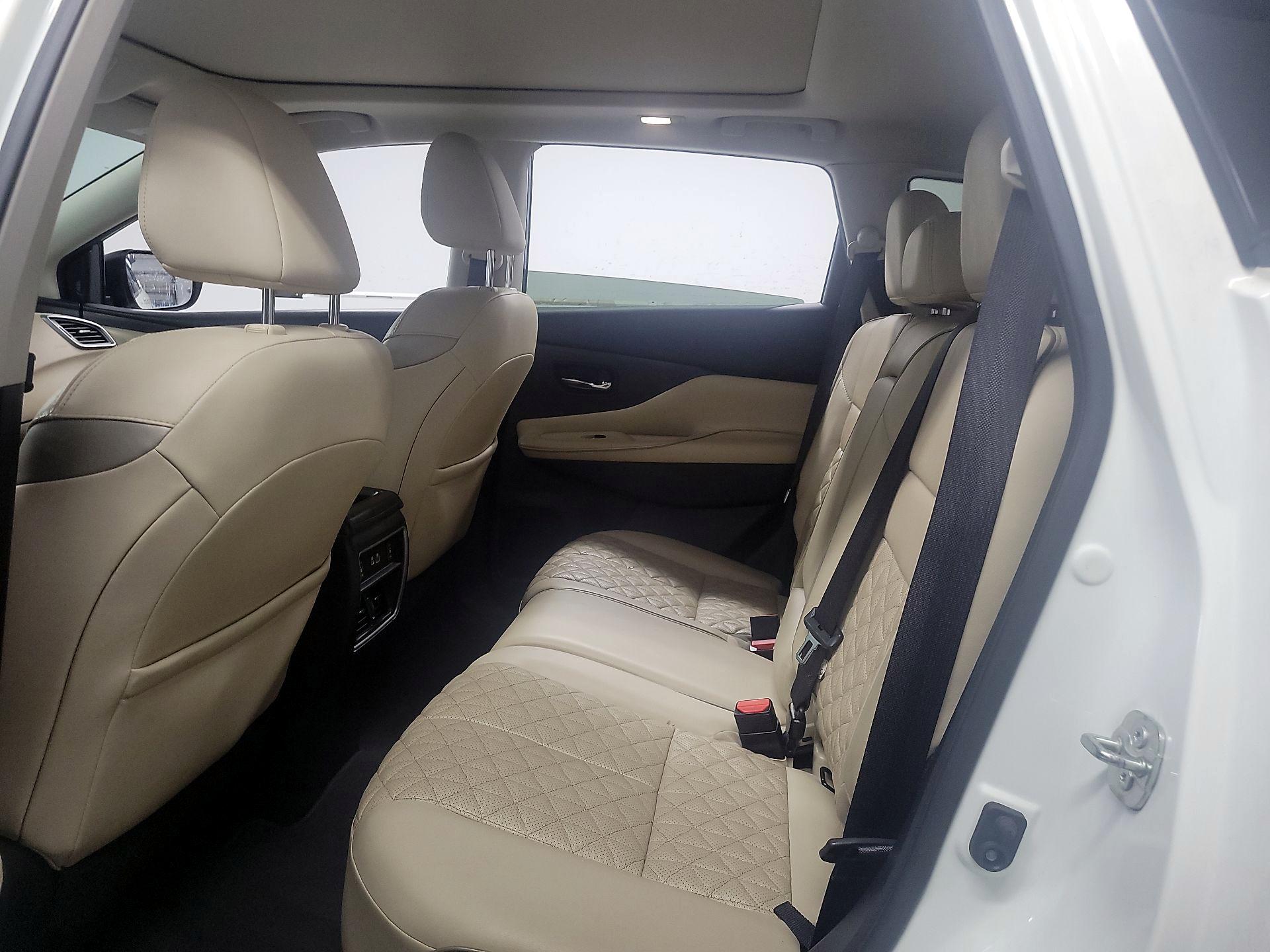 Thumbnail: 2020 Nissan Murano - 17