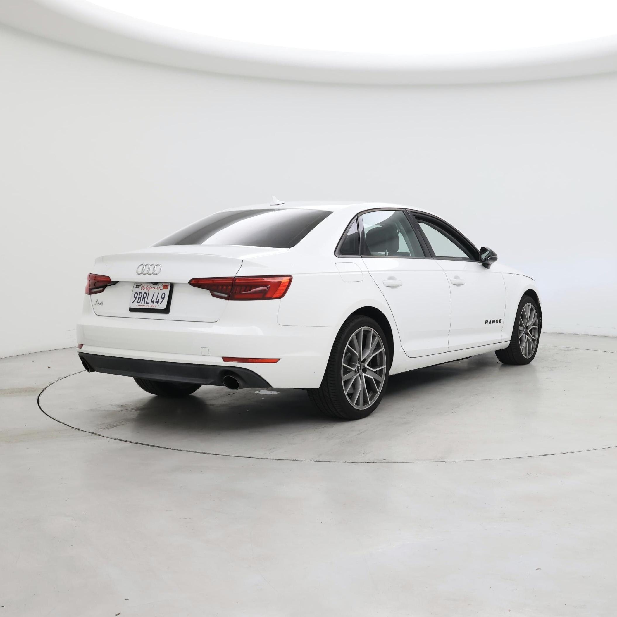 Thumbnail: 2017 Audi A4 - 8