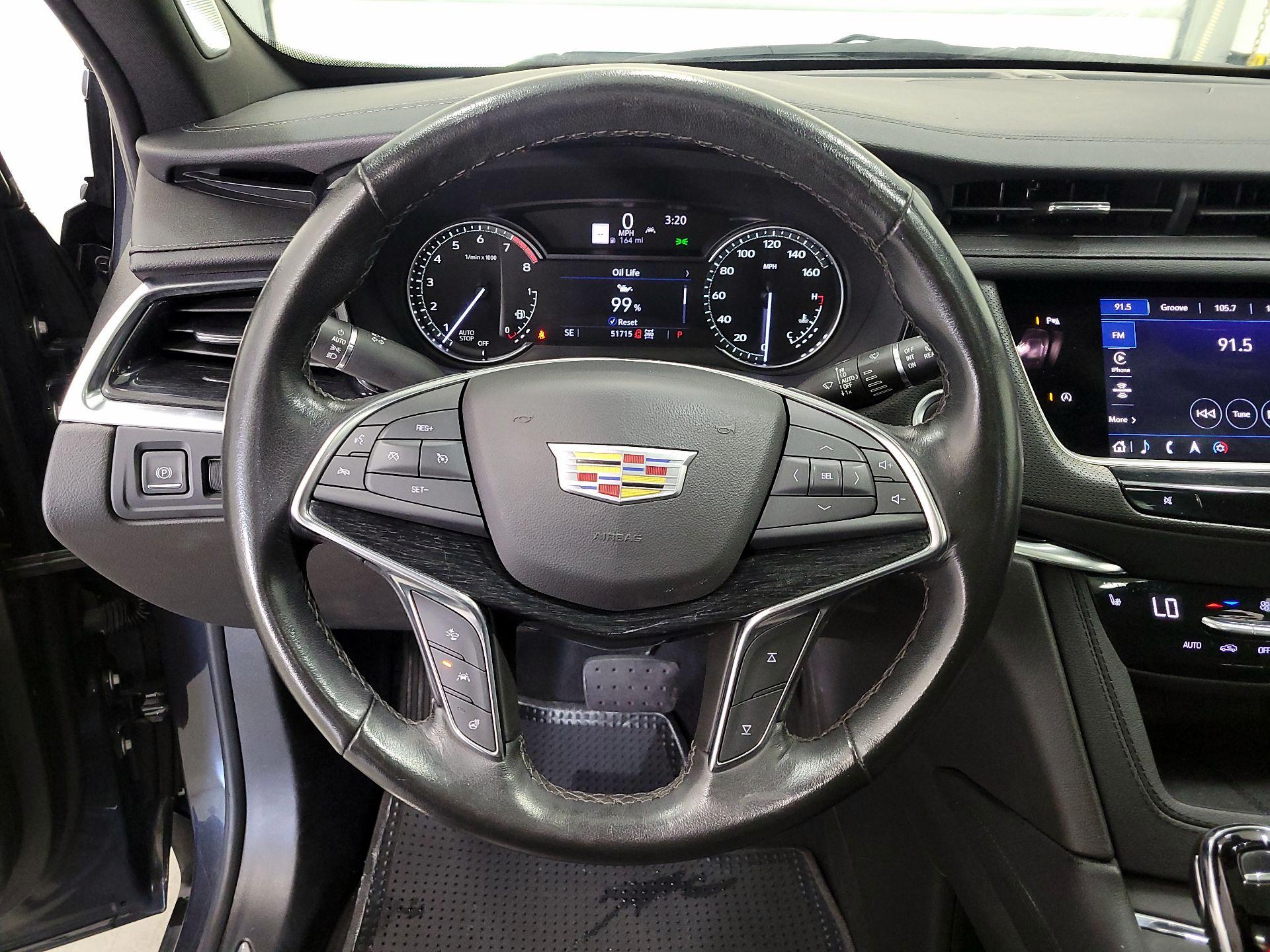 Thumbnail: 2023 Cadillac XT5 - 10