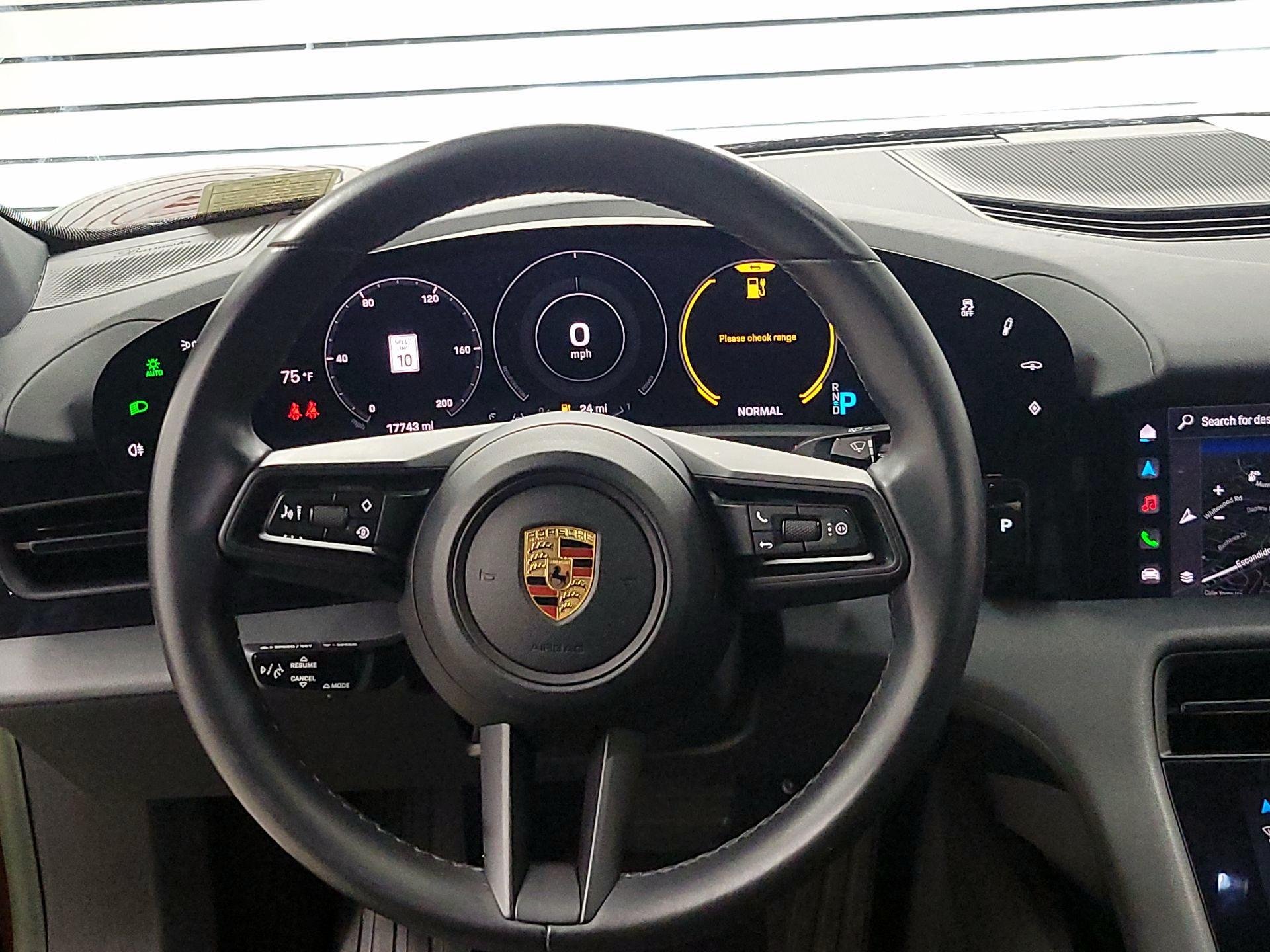 Thumbnail: 2022 Porsche Taycan - 10