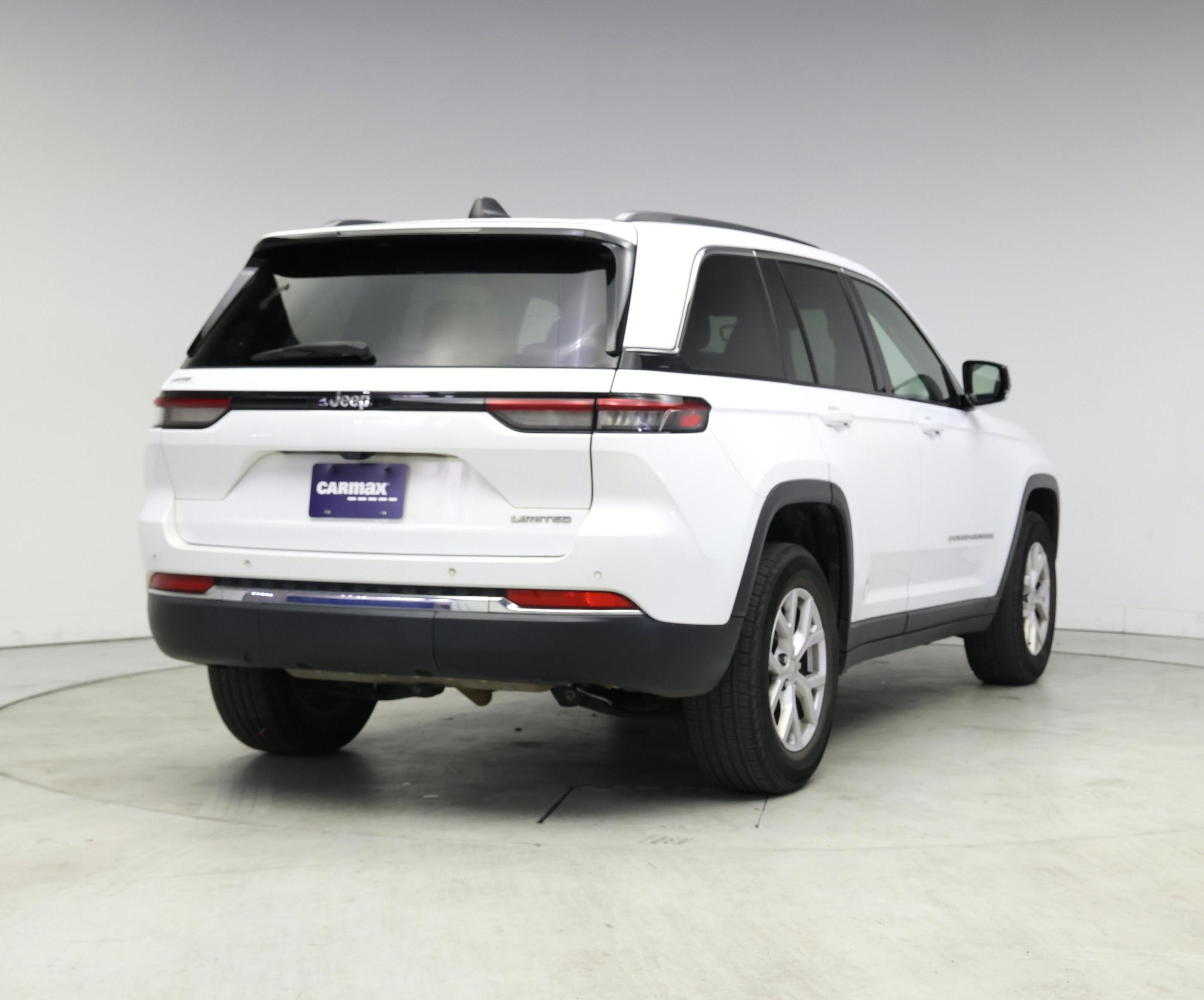 Thumbnail: 2022 Jeep Grand Cherokee - 8