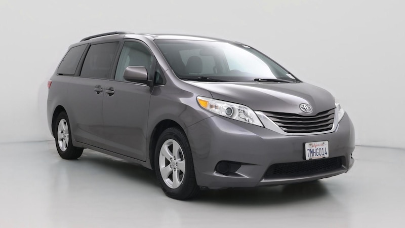 2015 Toyota Sienna LE Hero Image