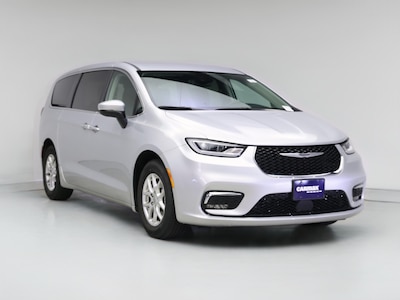 2023 Chrysler Pacifica Touring L -
                Costa Mesa, CA