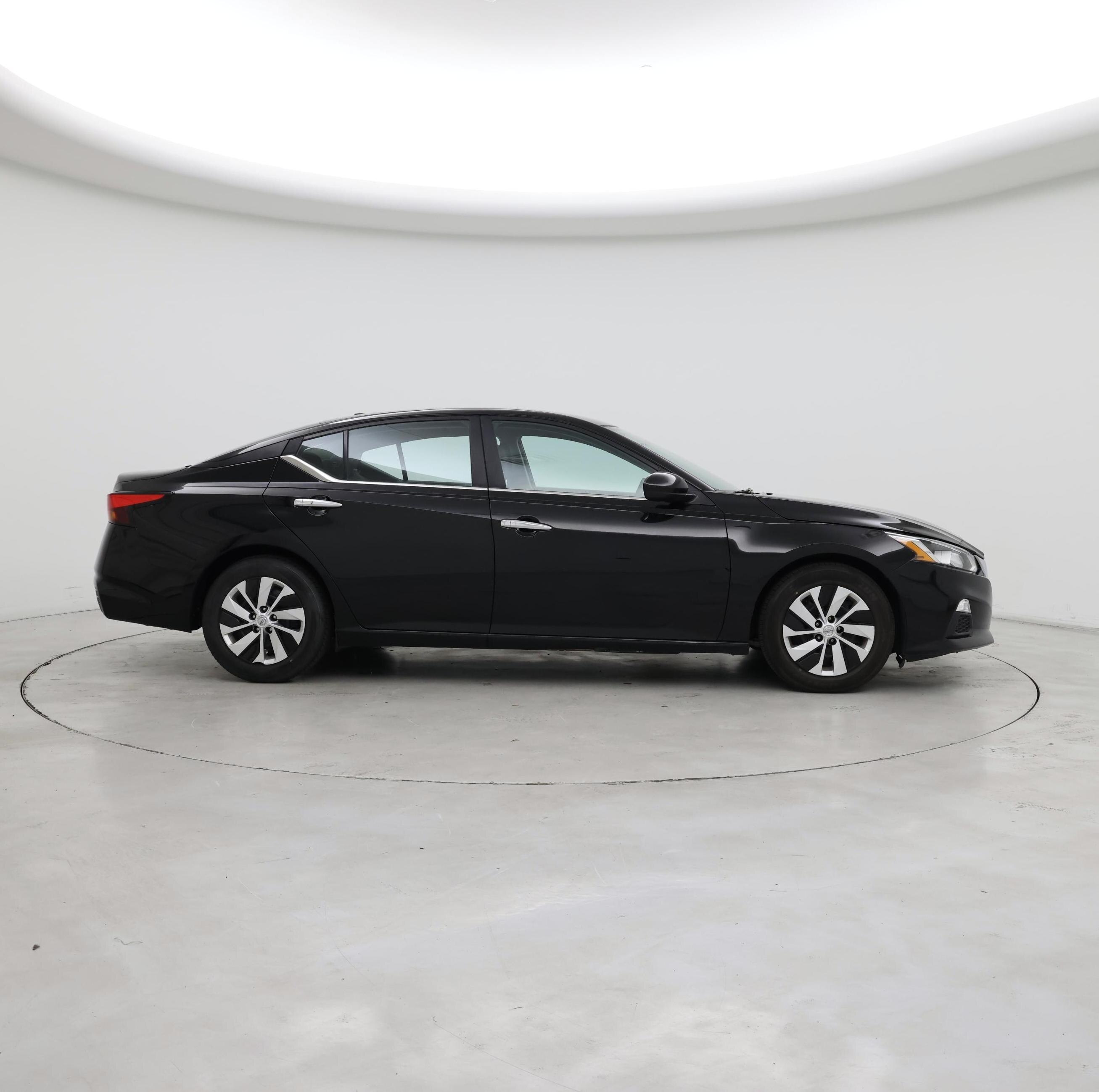 Thumbnail: 2019 Nissan Altima - 7