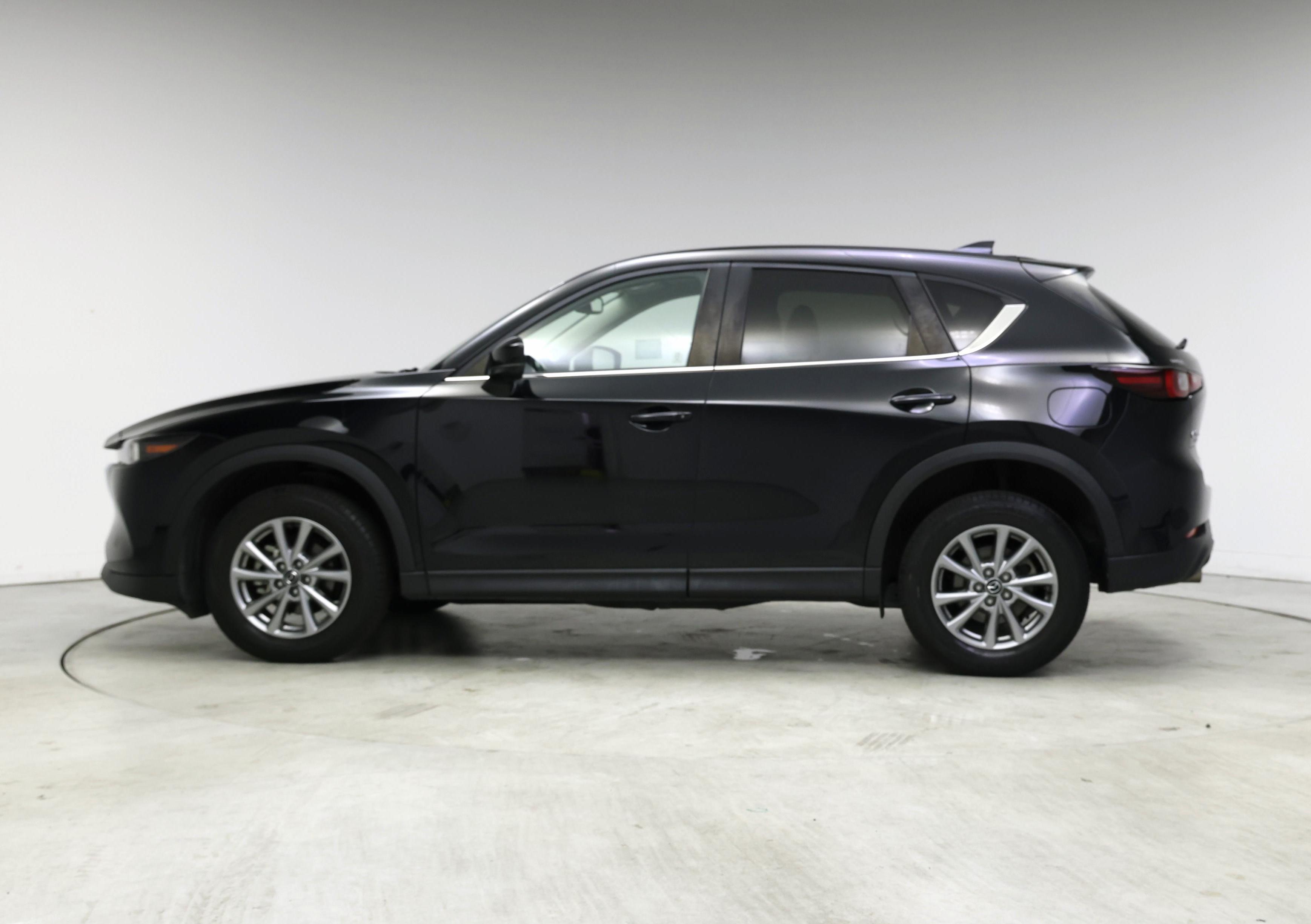 Thumbnail: 2022 Mazda CX-5 - 3