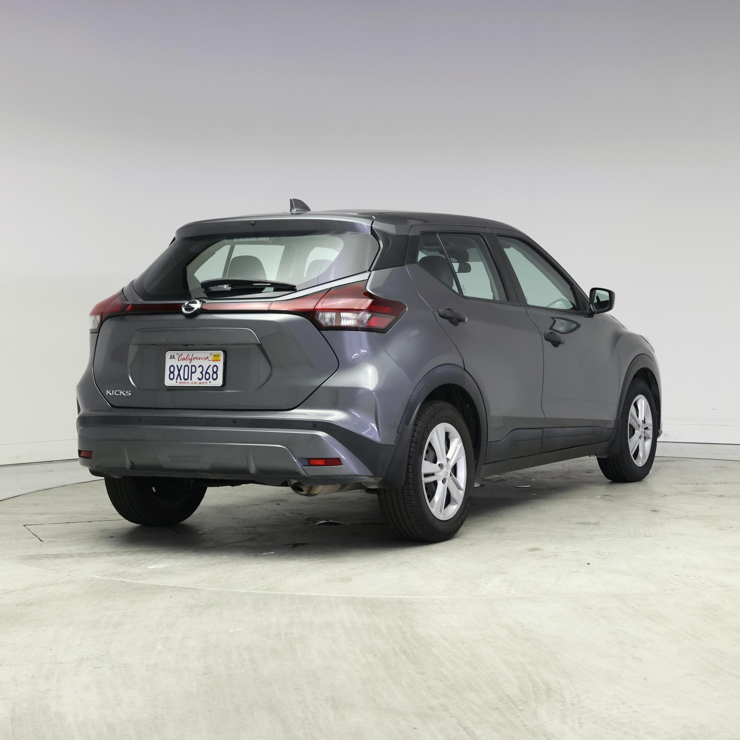 Thumbnail: 2021 Nissan Kicks - 8