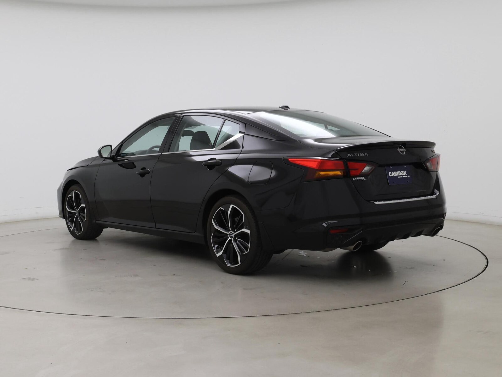 Image of 2023 Nissan Altima SR