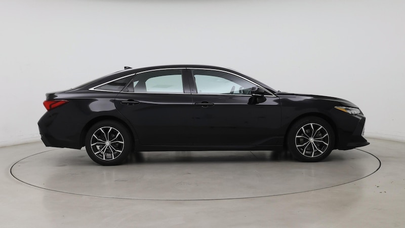 2022 Toyota Avalon XLE 7