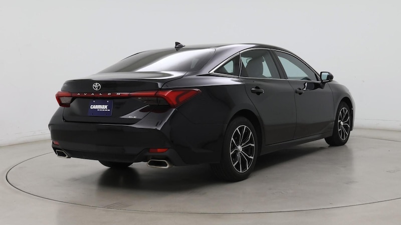 2022 Toyota Avalon XLE 8