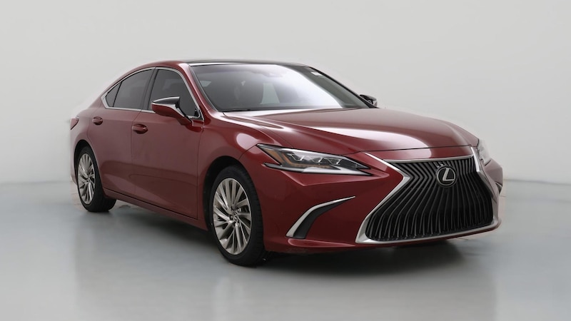 2019 Lexus ES  Hero Image