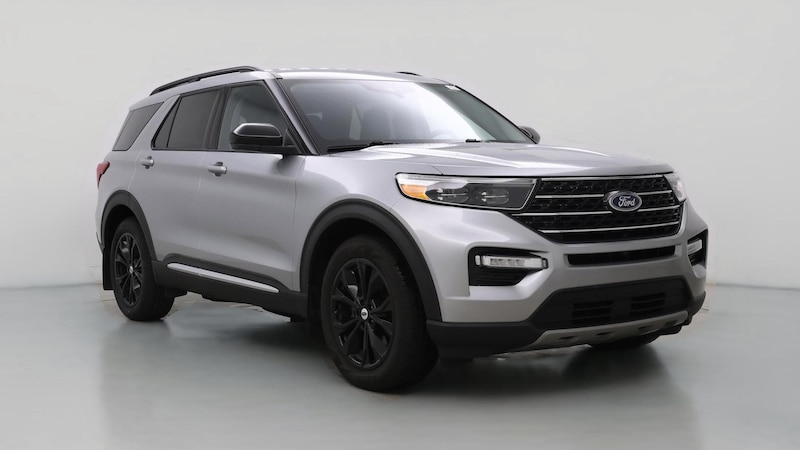 2023 Ford Explorer XLT Hero Image