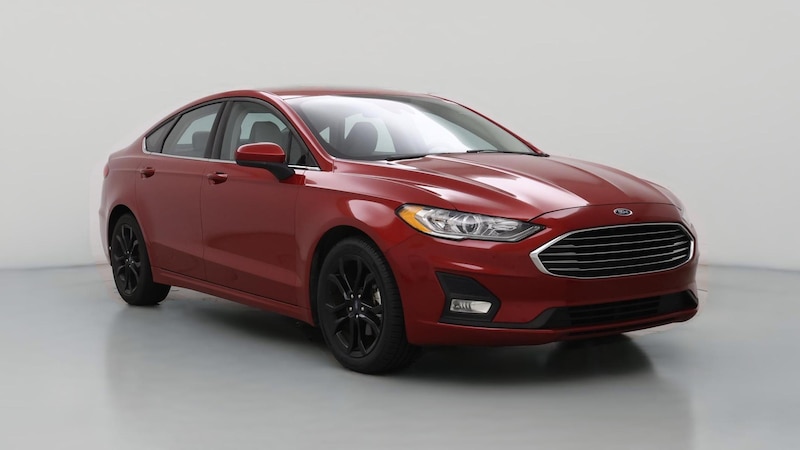 2020 Ford Fusion SE Hero Image