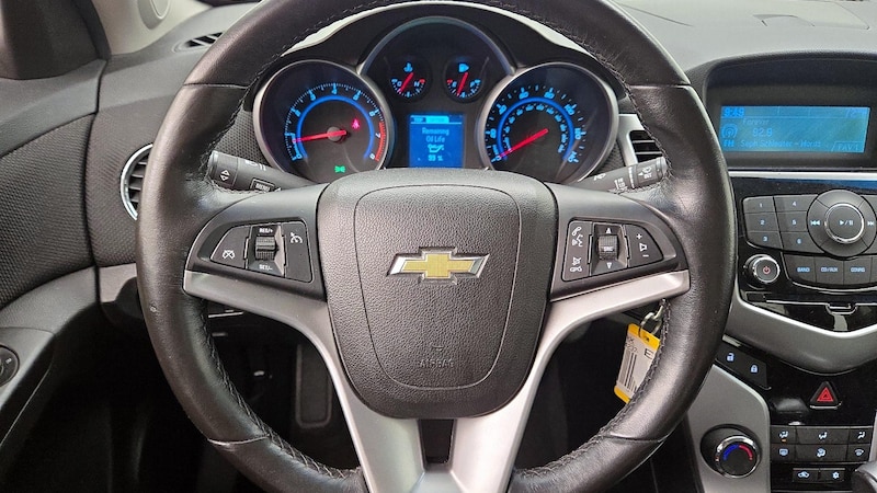 2014 Chevrolet Cruze LT 10