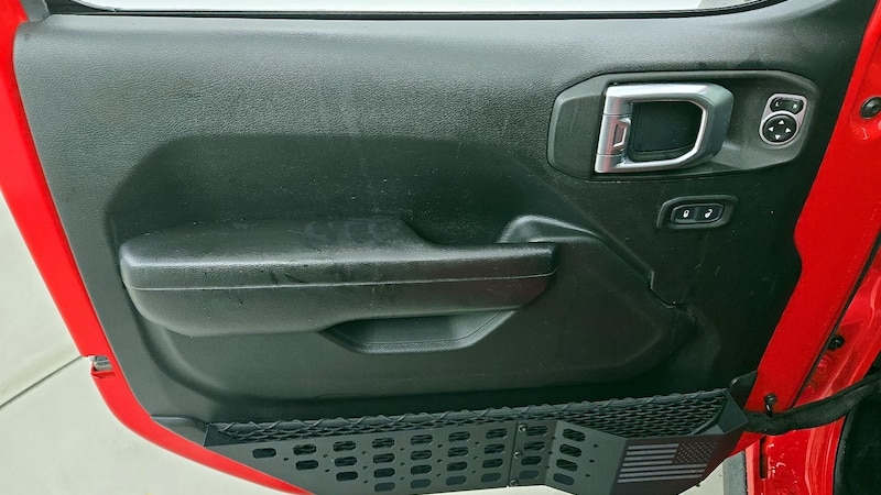 2020 Jeep Gladiator Sport S 12