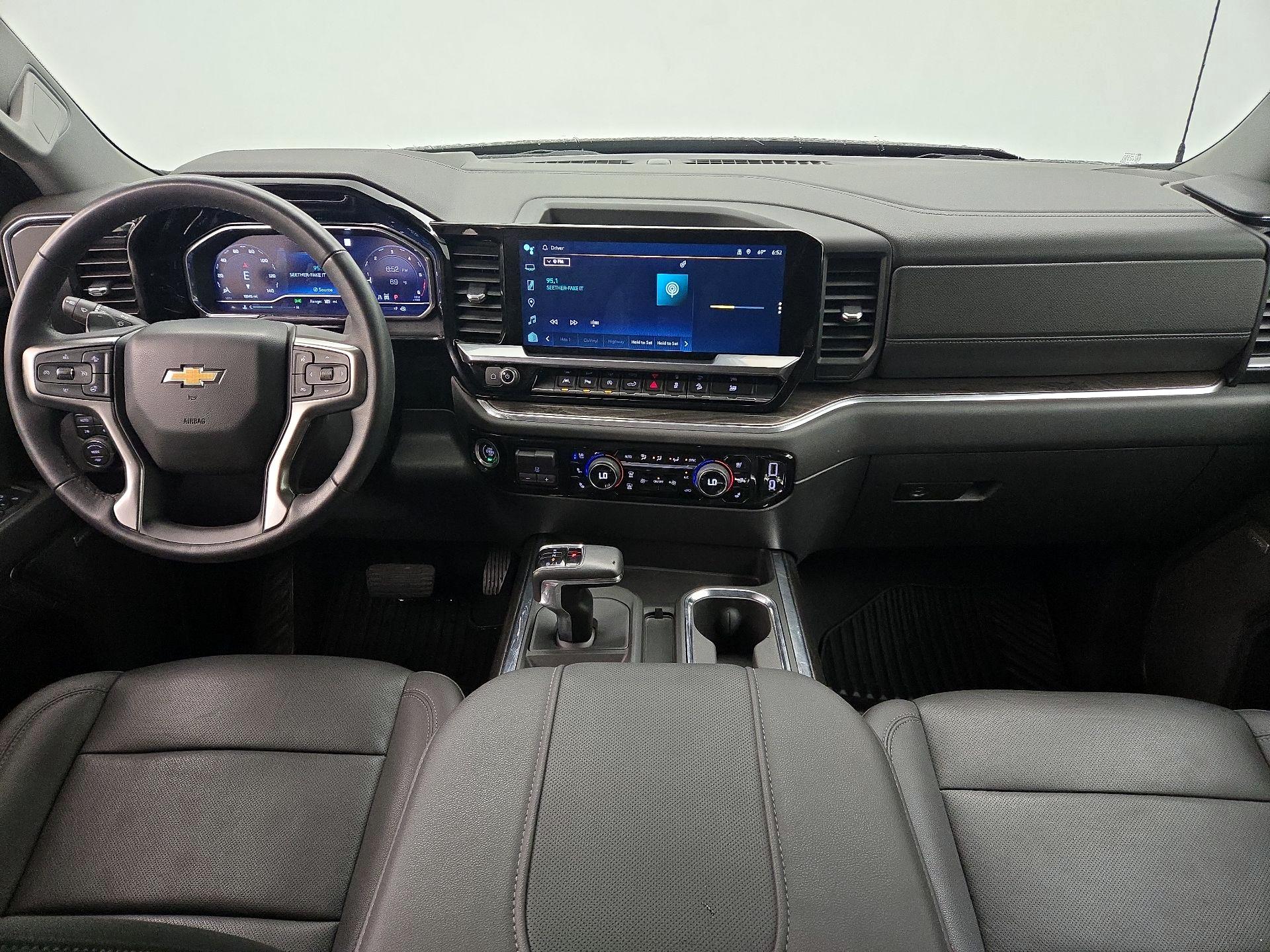 Thumbnail: 2023 Chevrolet Silverado 1500 - 9