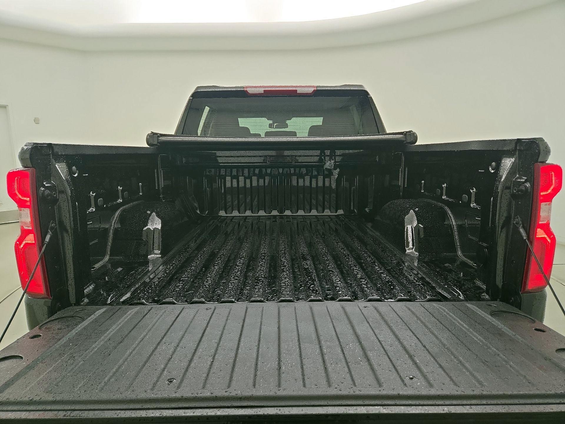 Thumbnail: 2023 Chevrolet Silverado 1500 - 20