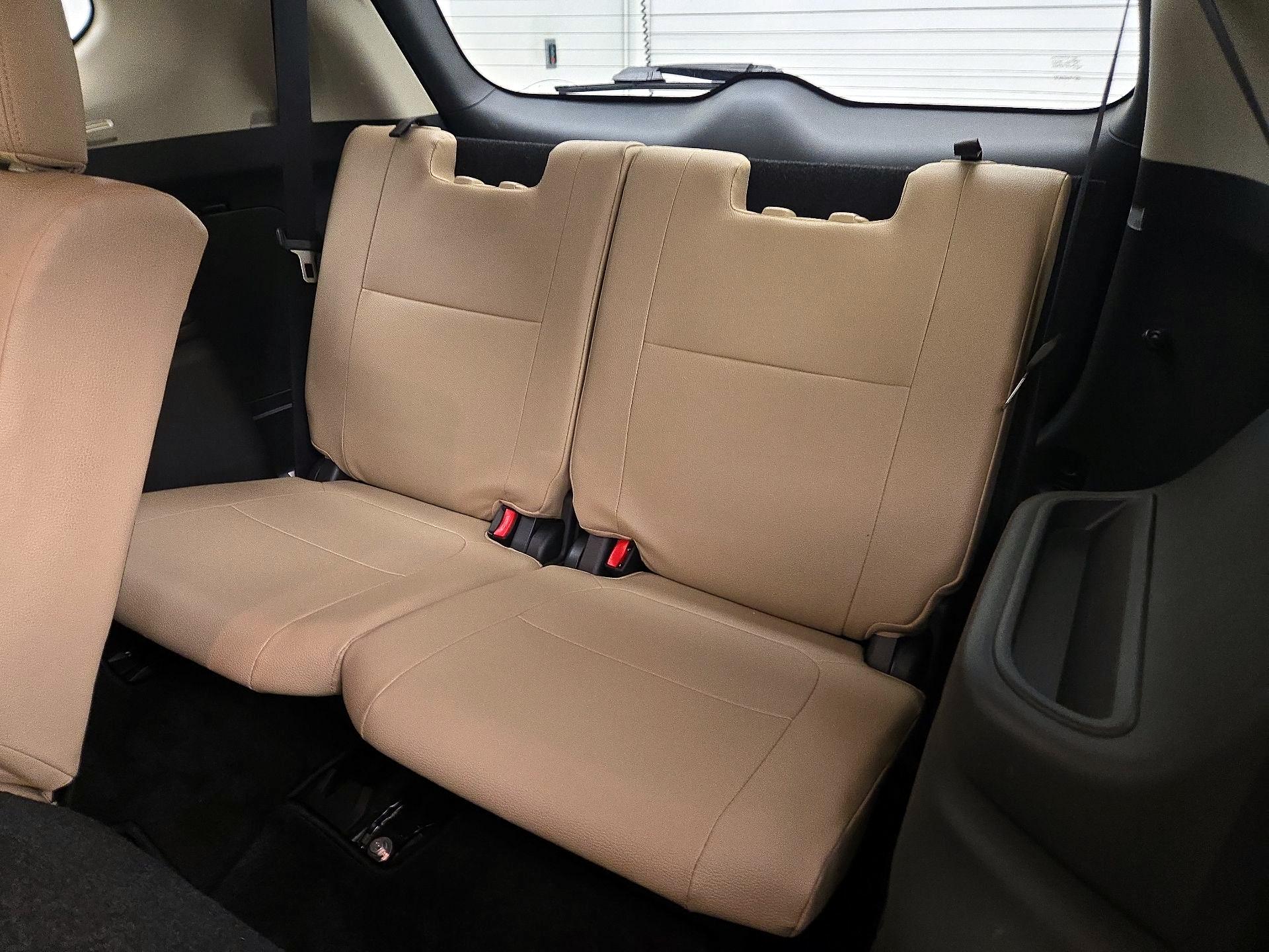 Thumbnail: 2016 Mitsubishi Outlander - 20
