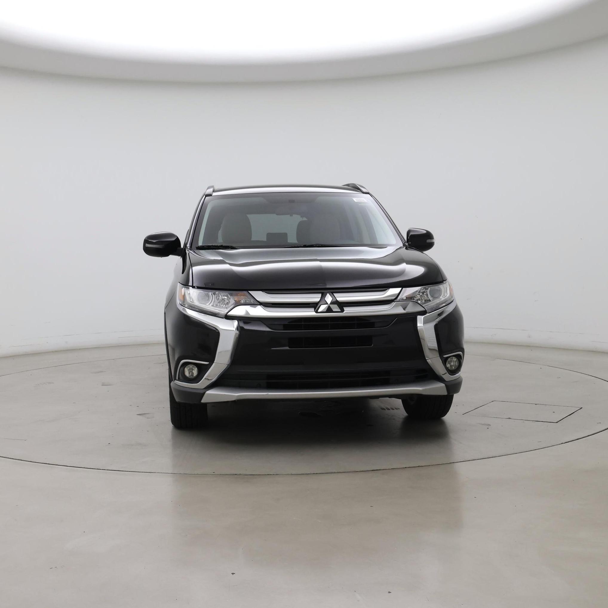 Thumbnail: 2016 Mitsubishi Outlander - 5