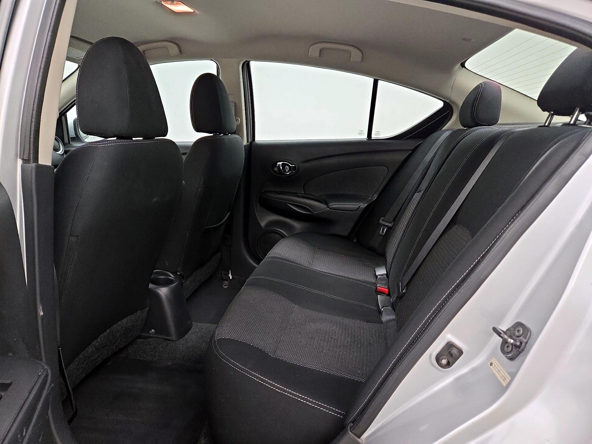 Thumbnail: 2015 Nissan Versa - 18