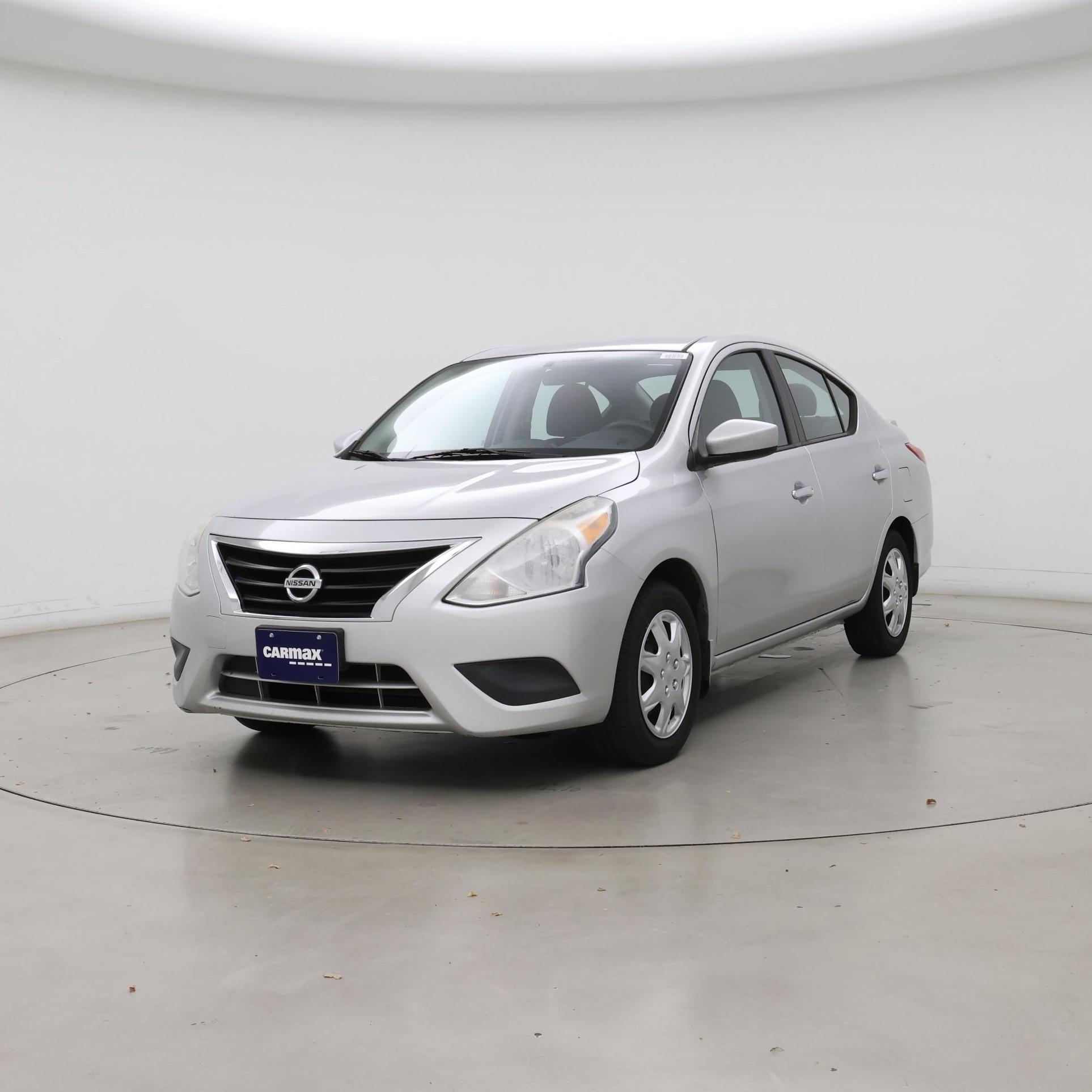 Thumbnail: 2015 Nissan Versa - 4