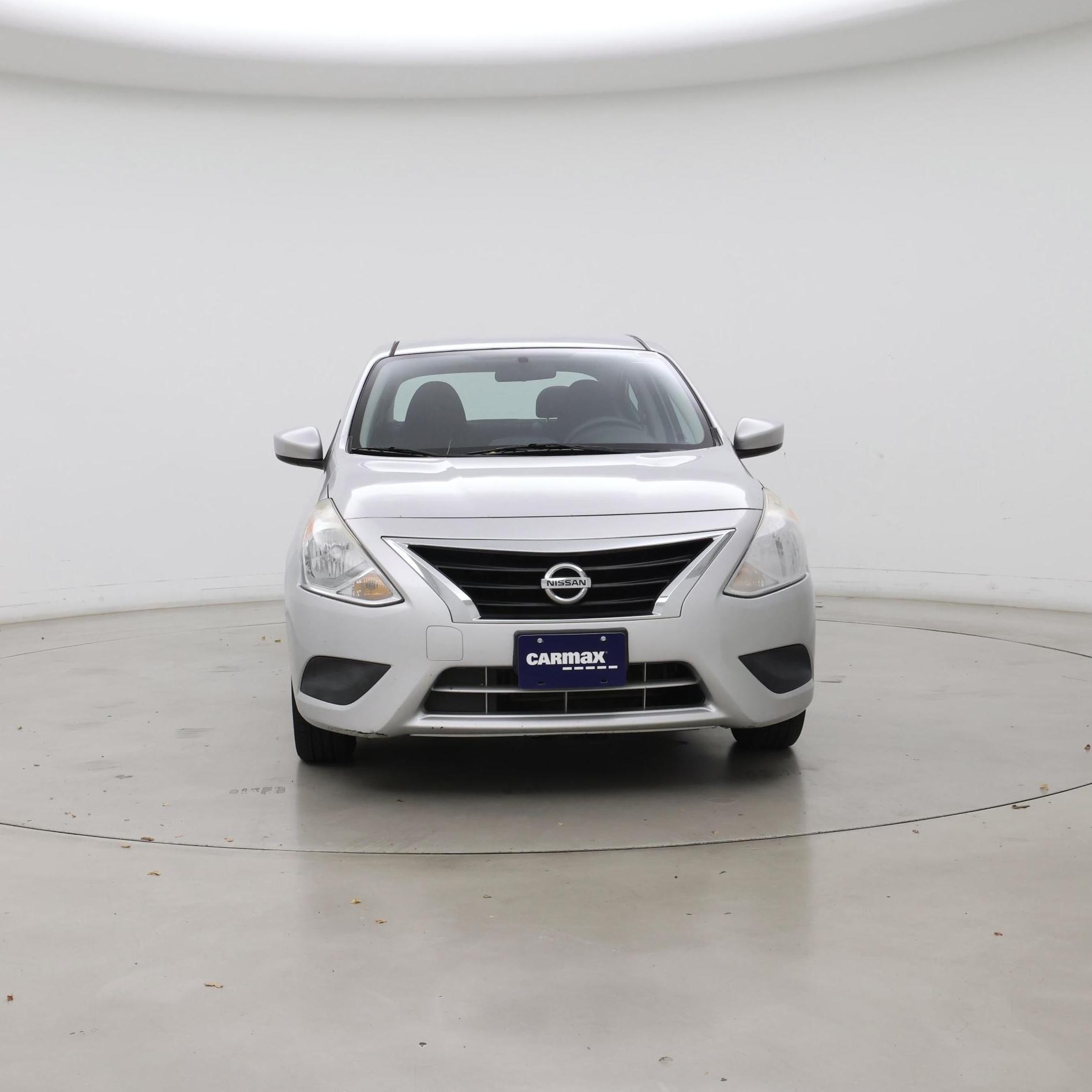 Thumbnail: 2015 Nissan Versa - 5