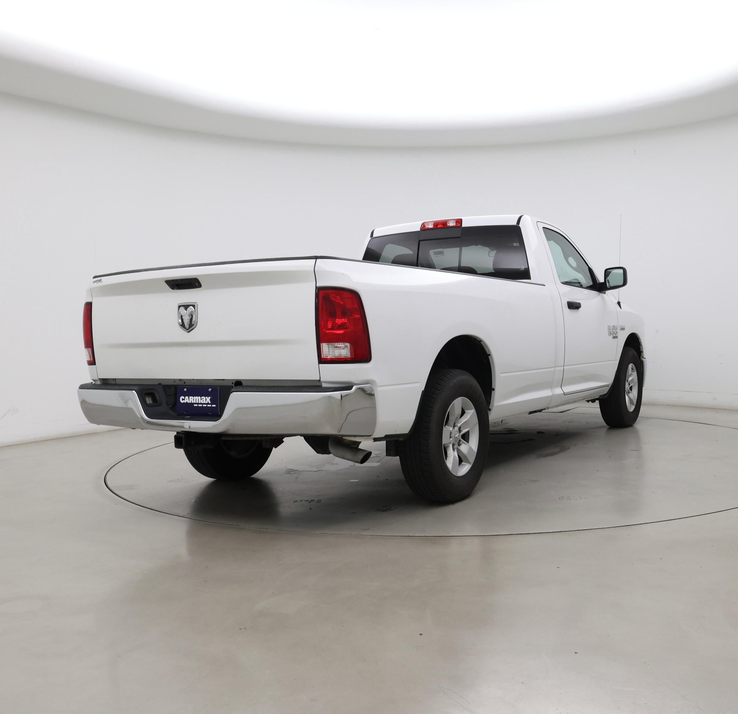 Thumbnail: 2020 RAM 1500 Classic - 8
