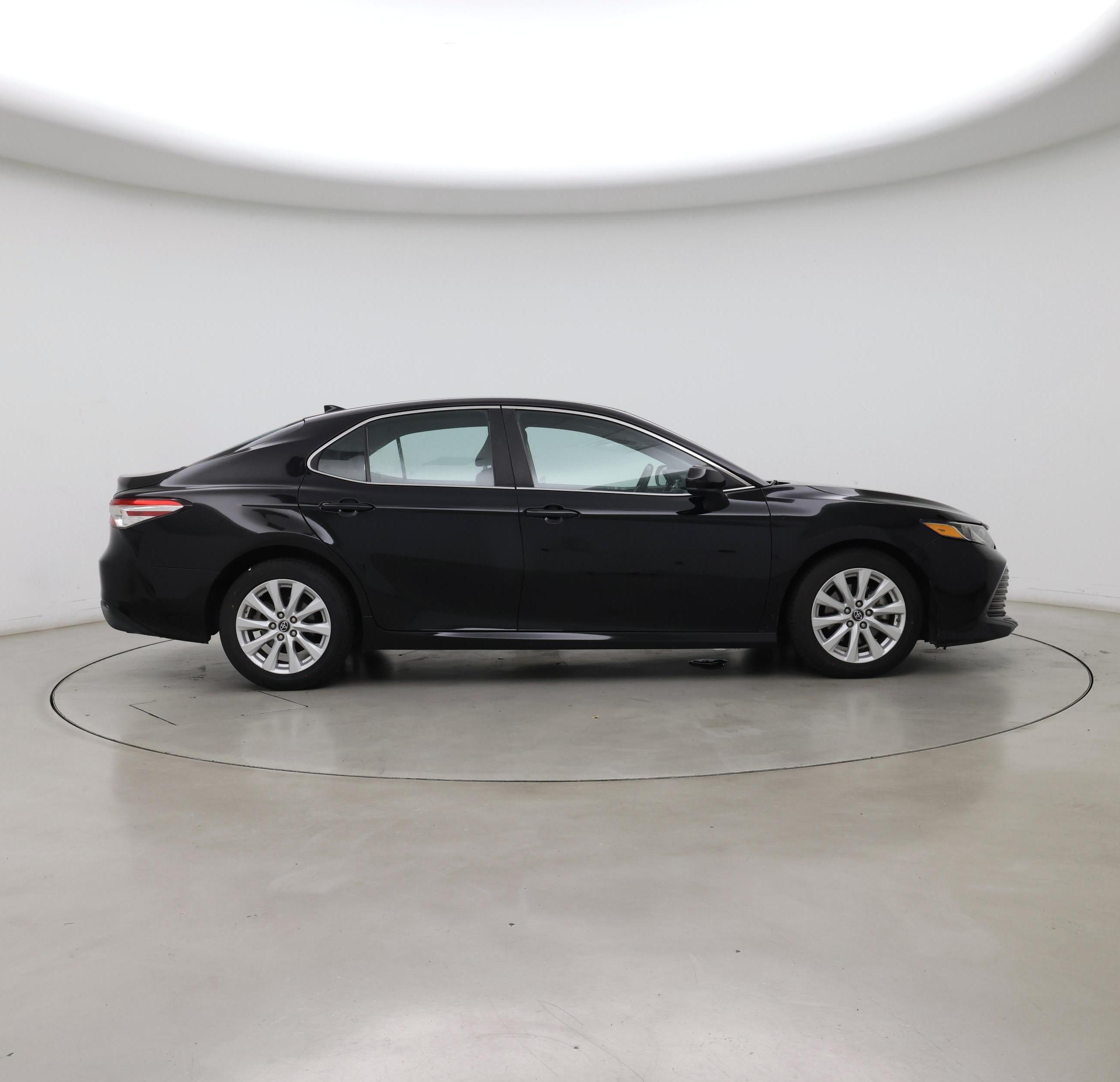 Thumbnail: 2019 Toyota Camry - 7
