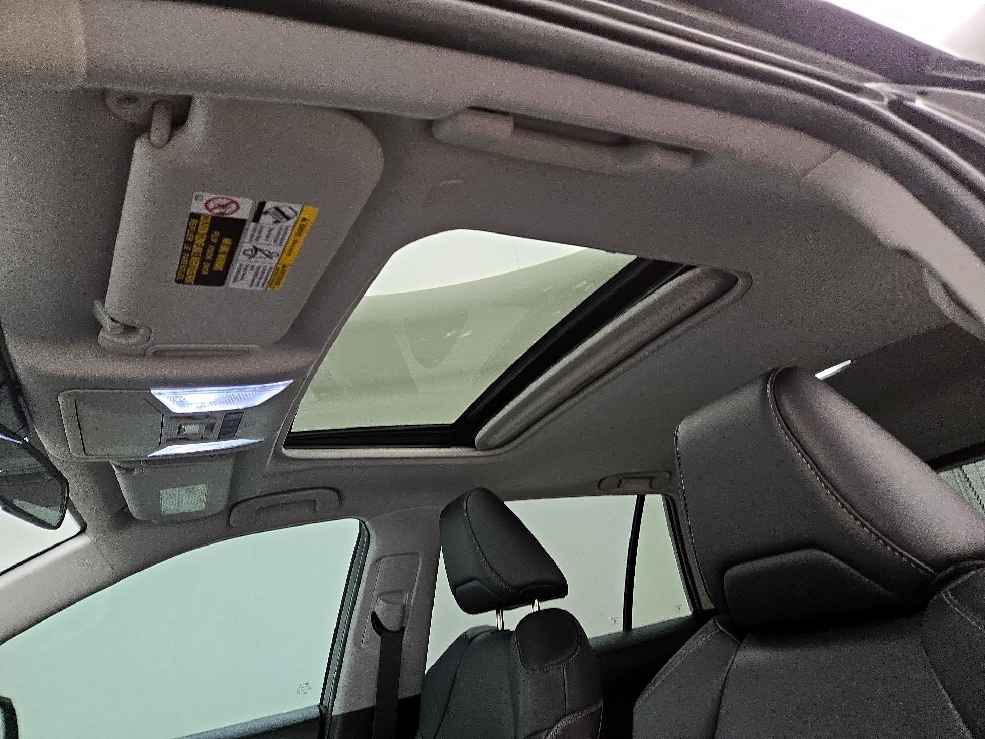 Thumbnail: 2024 Toyota RAV4 - 19